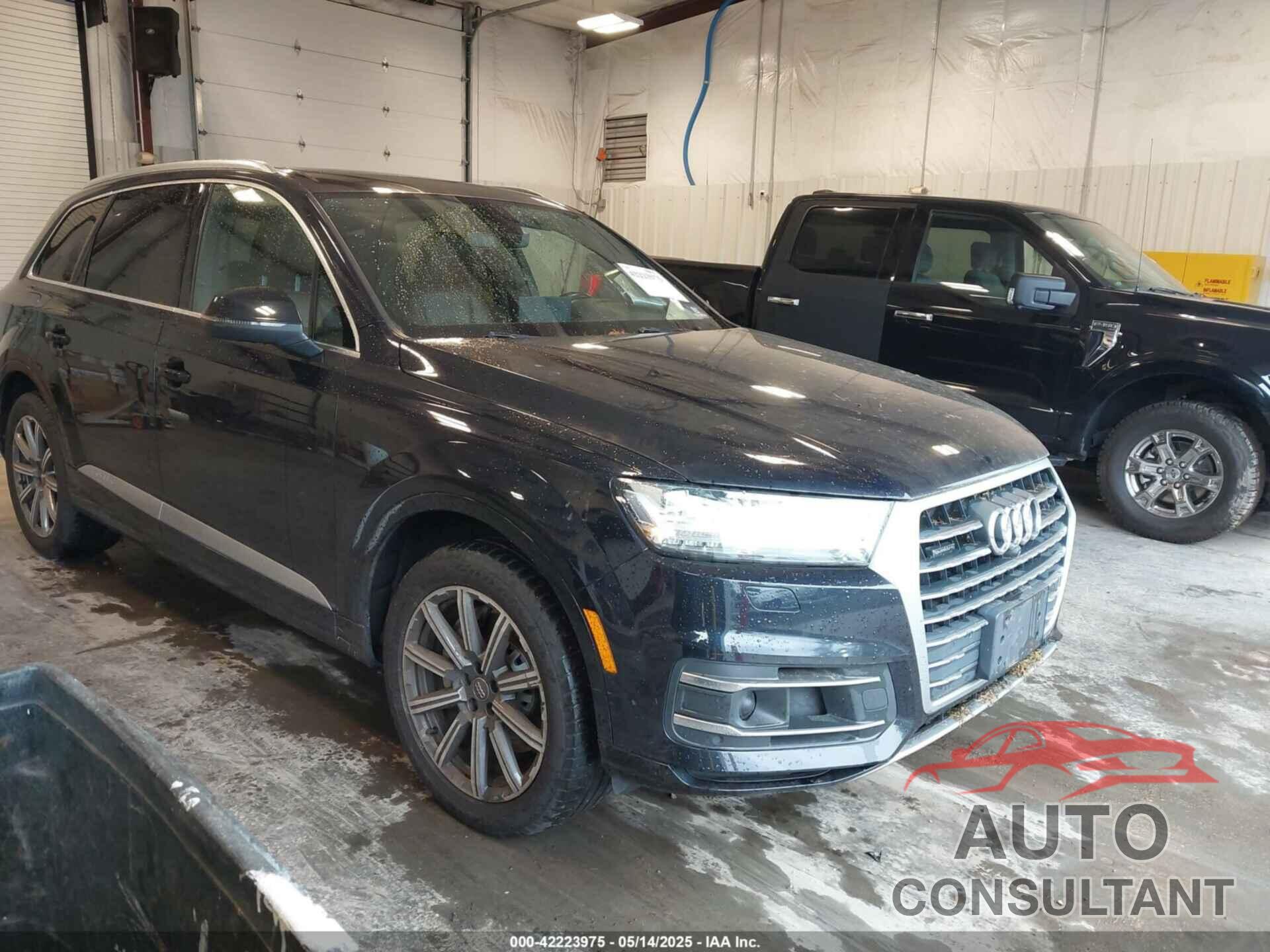 AUDI Q7 2017 - WA1LAAF75HD047074