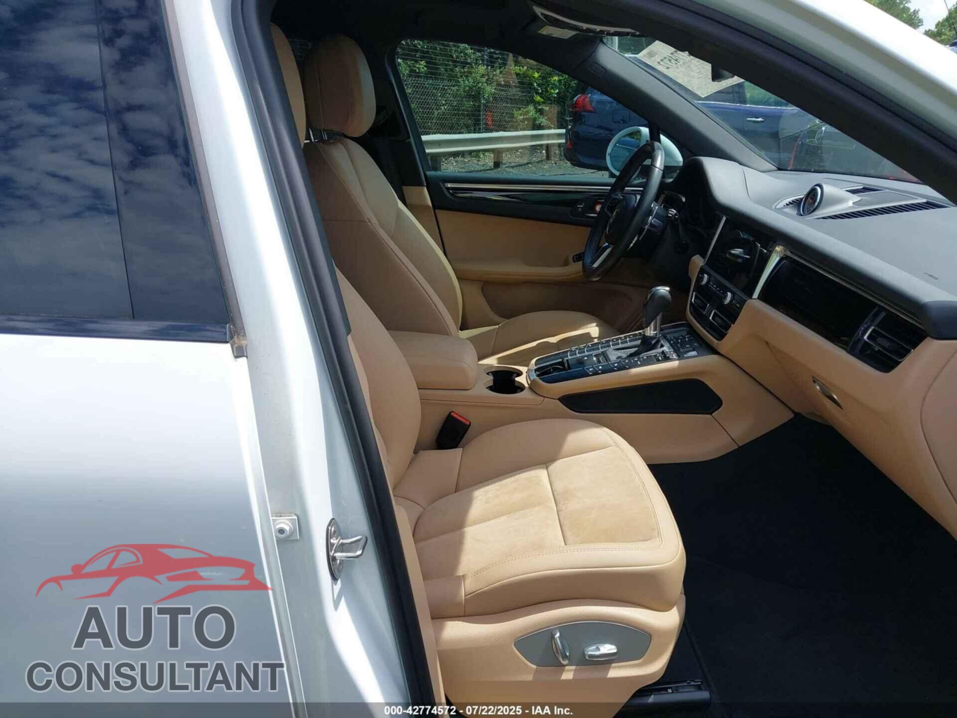 PORSCHE MACAN 2021 - WP1AA2A55MLB10200