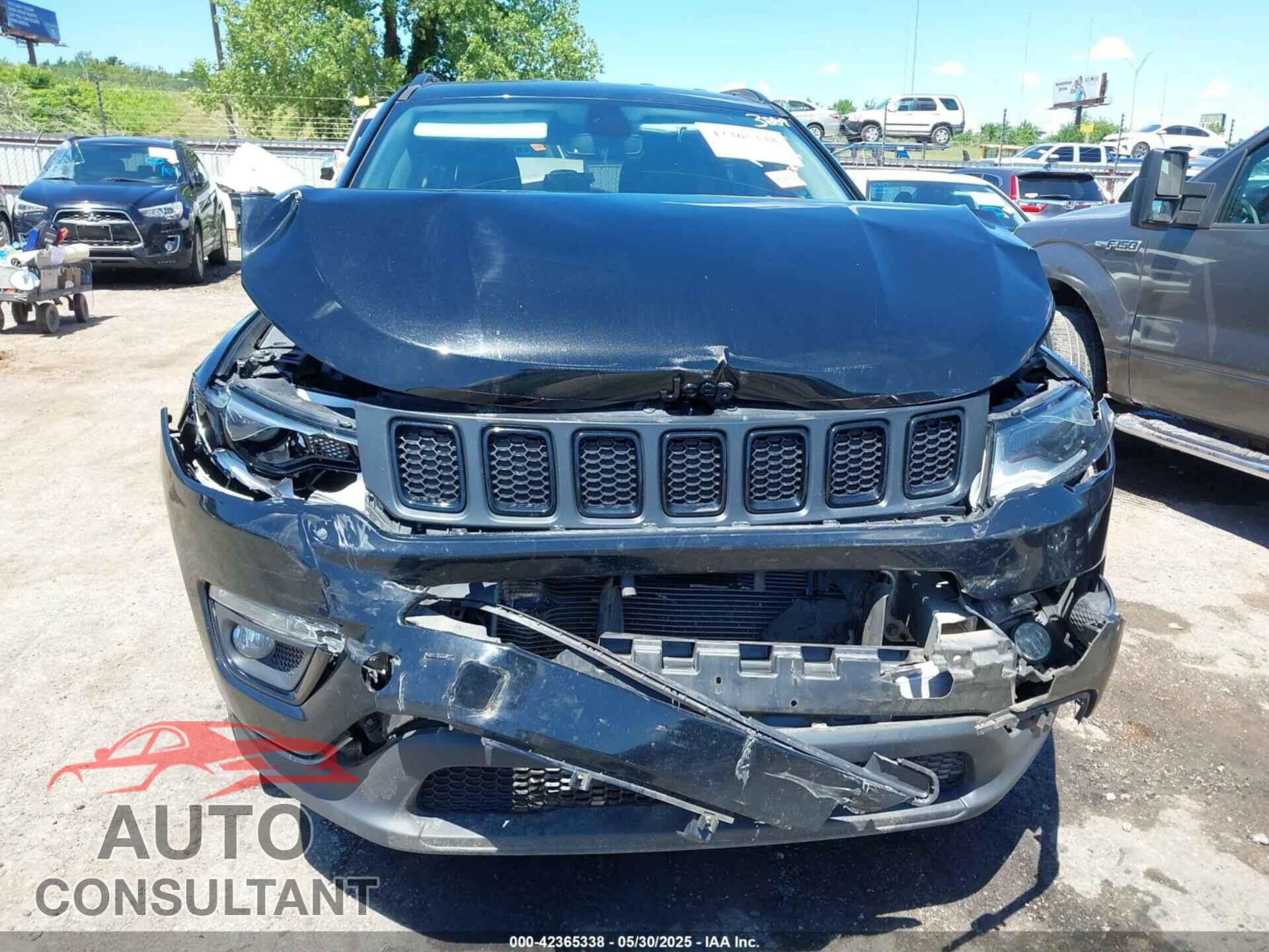 JEEP COMPASS 2019 - 3C4NJDBB7KT723889