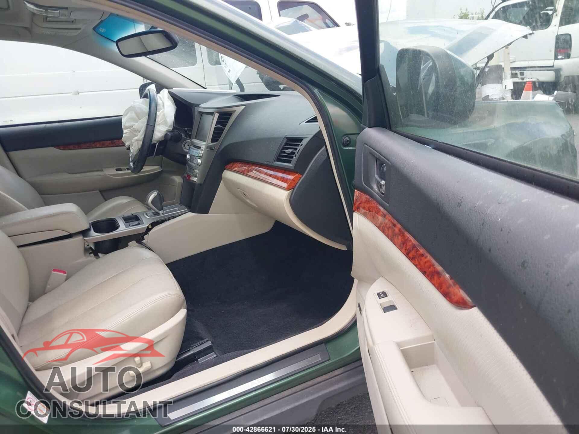 SUBARU OUTBACK 2011 - 4S4BRBLC5B3367246