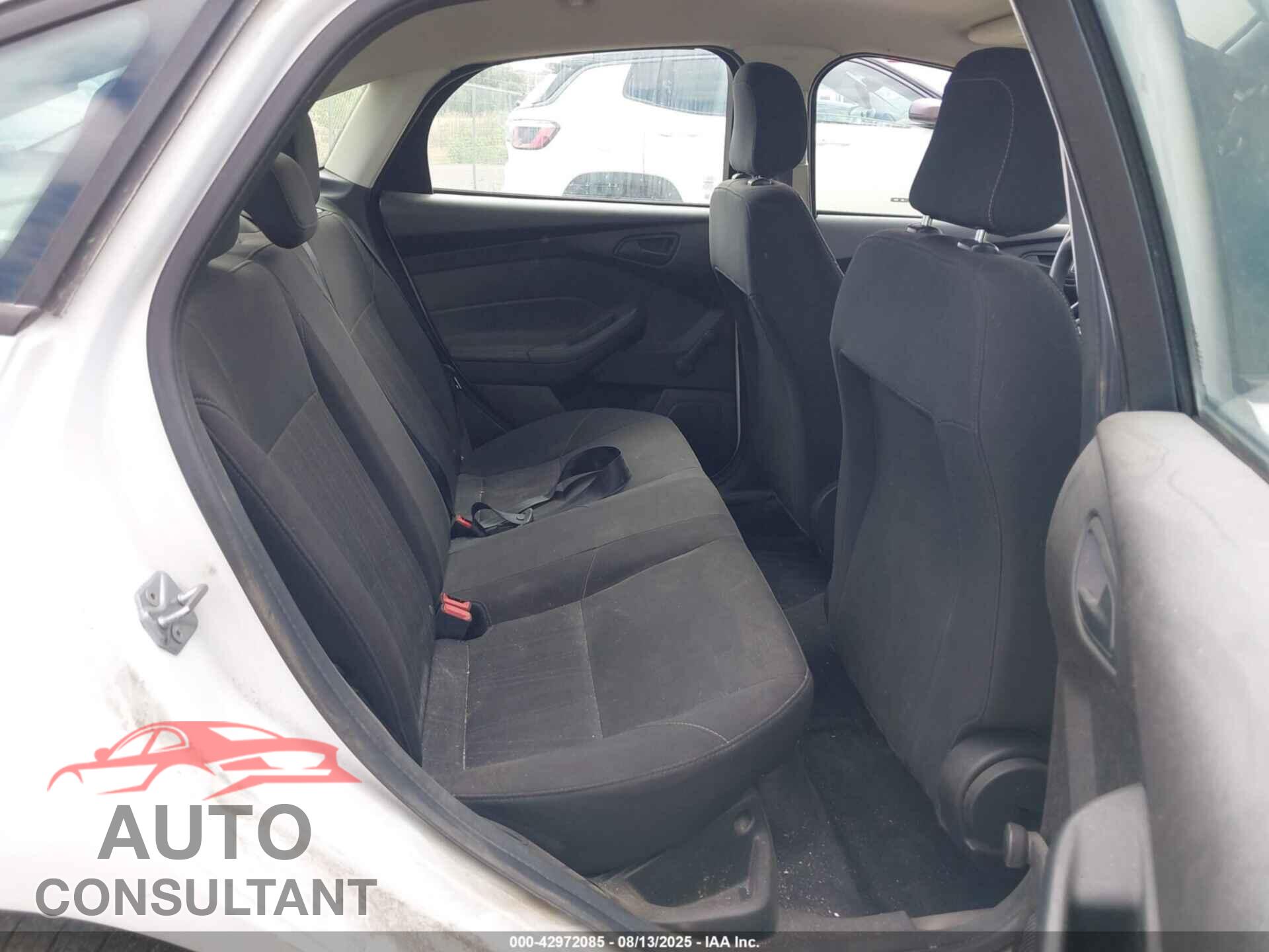FORD FOCUS 2017 - 1FADP3E21HL279080