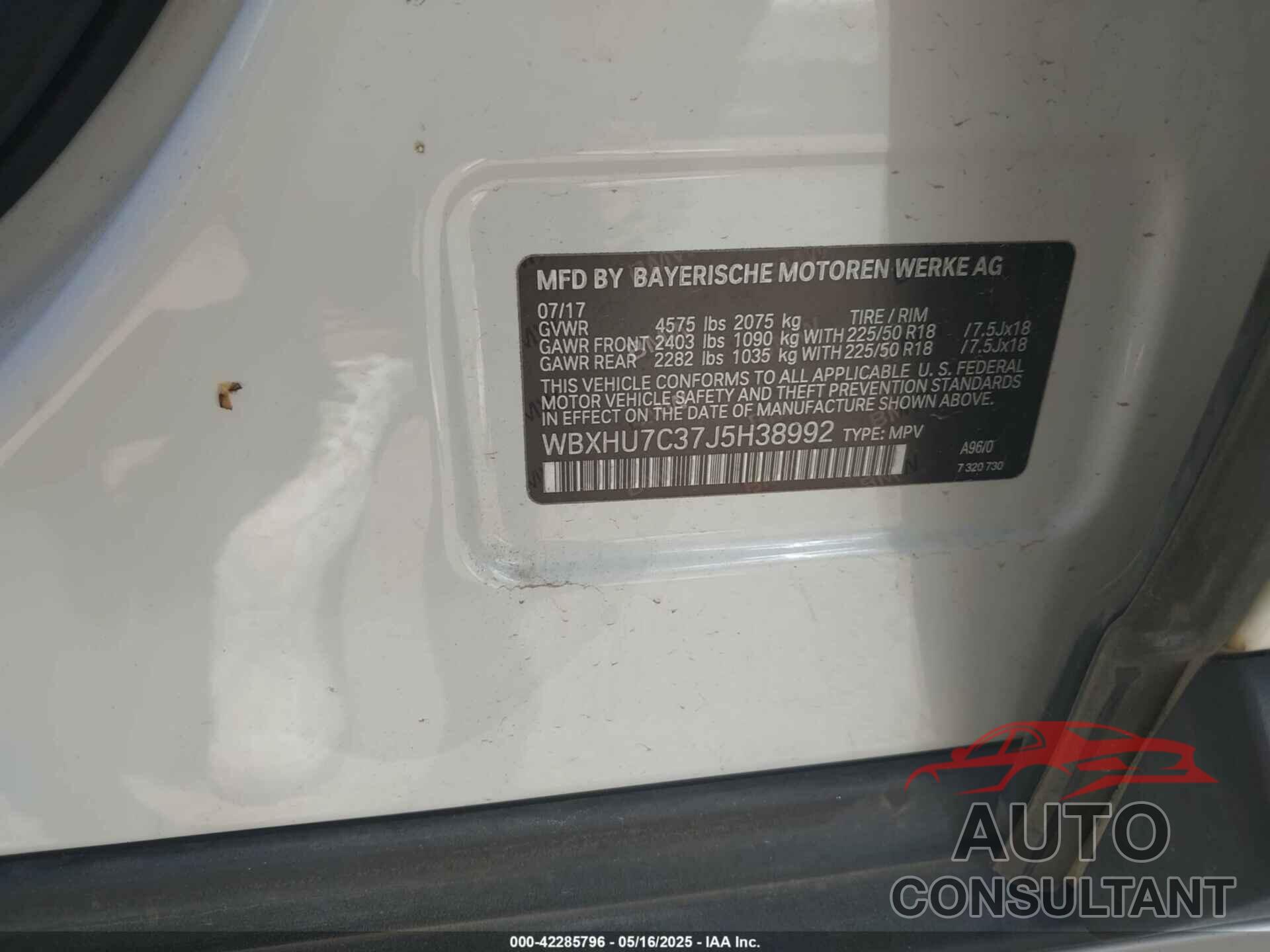 BMW X1 2018 - WBXHU7C37J5H38992