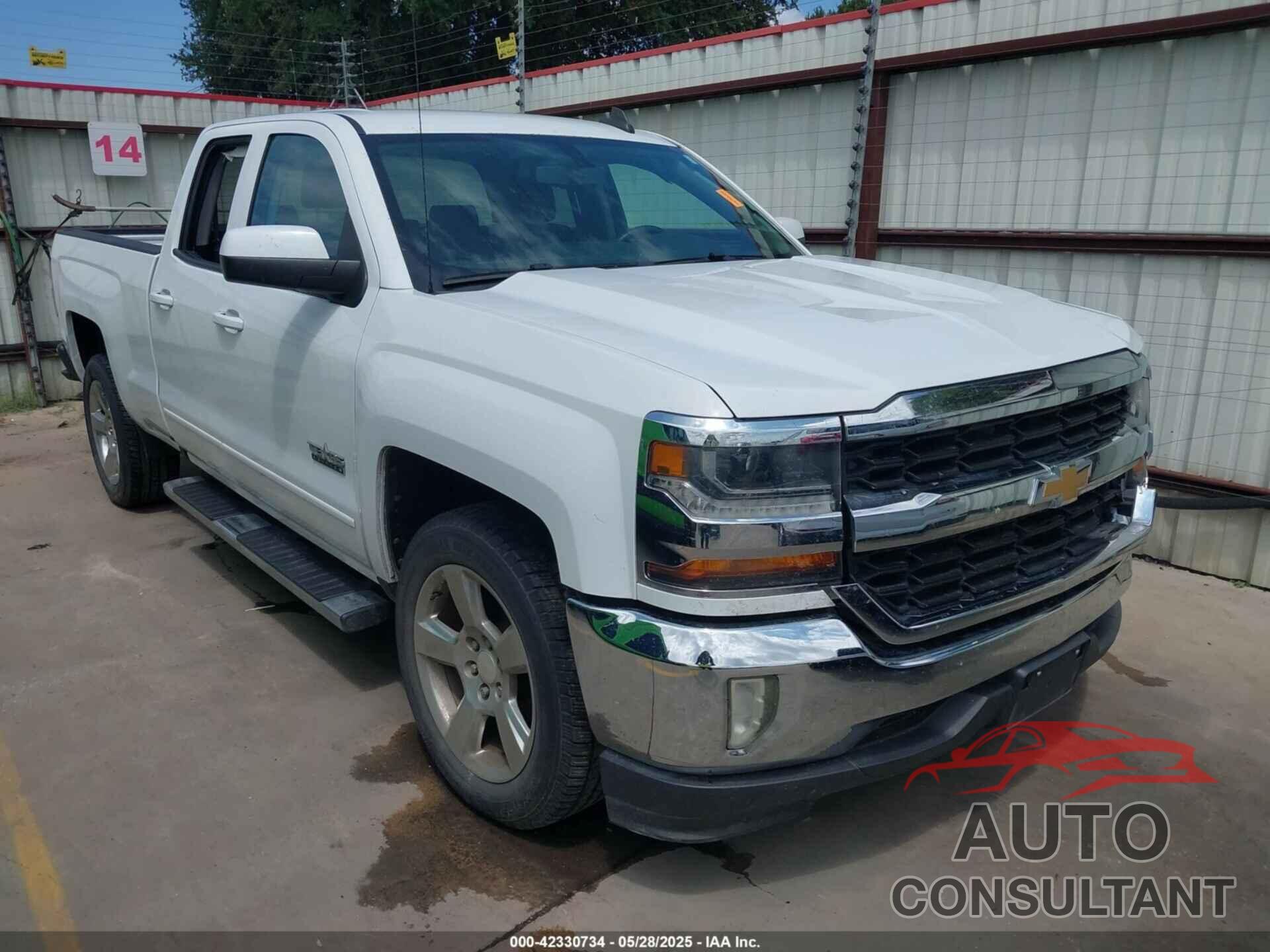 CHEVROLET SILVERADO 1500 2017 - 1GCRCREC3HZ254542