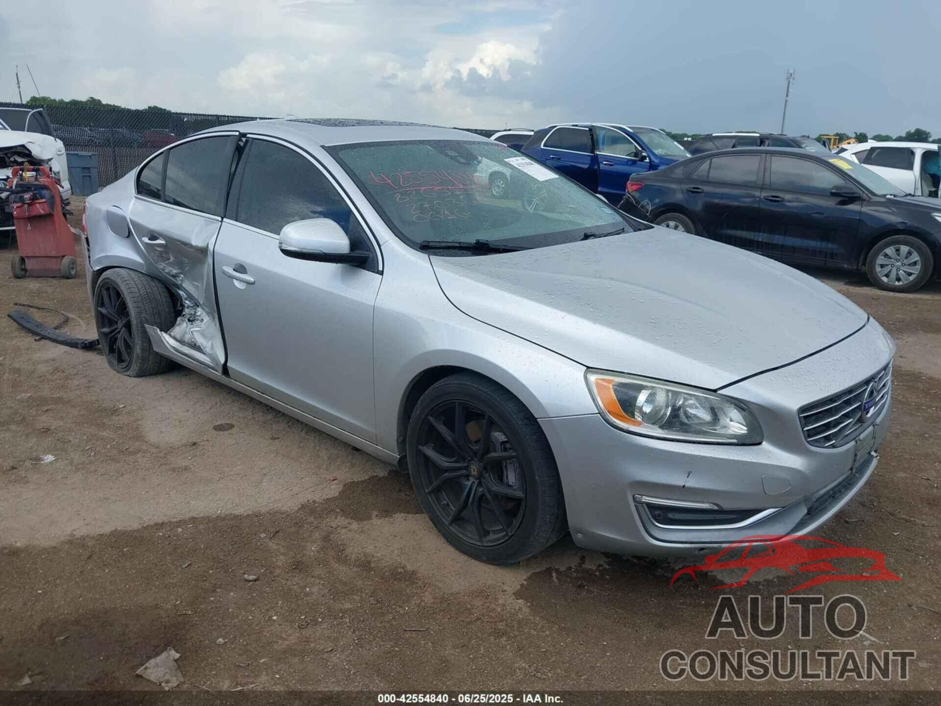 VOLVO S60 2014 - YV1612FSXE2270368