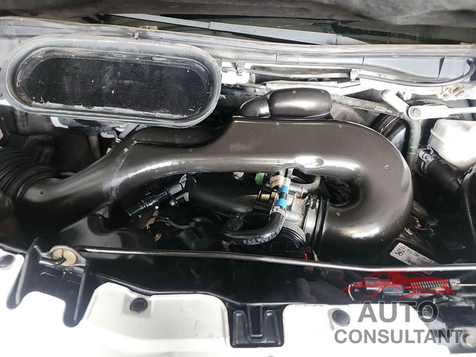 FORD TRANSIT 2018 - 1FTYE1YM1JKB52182