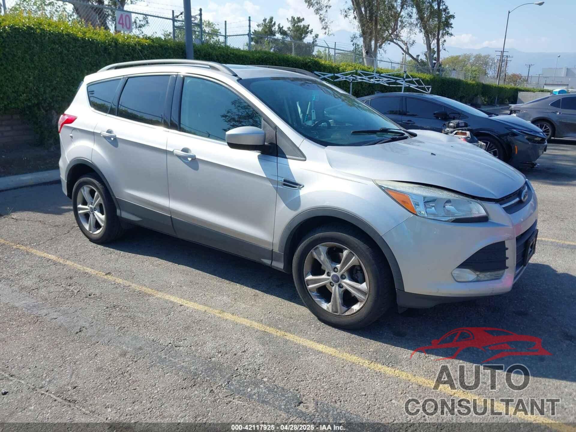 FORD ESCAPE 2015 - 1FMCU0GX6FUA40651
