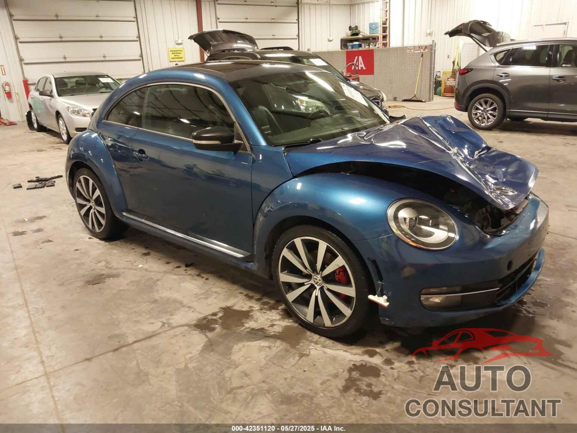 VOLKSWAGEN BEETLE 2013 - 3VWVA7AT5DM667733