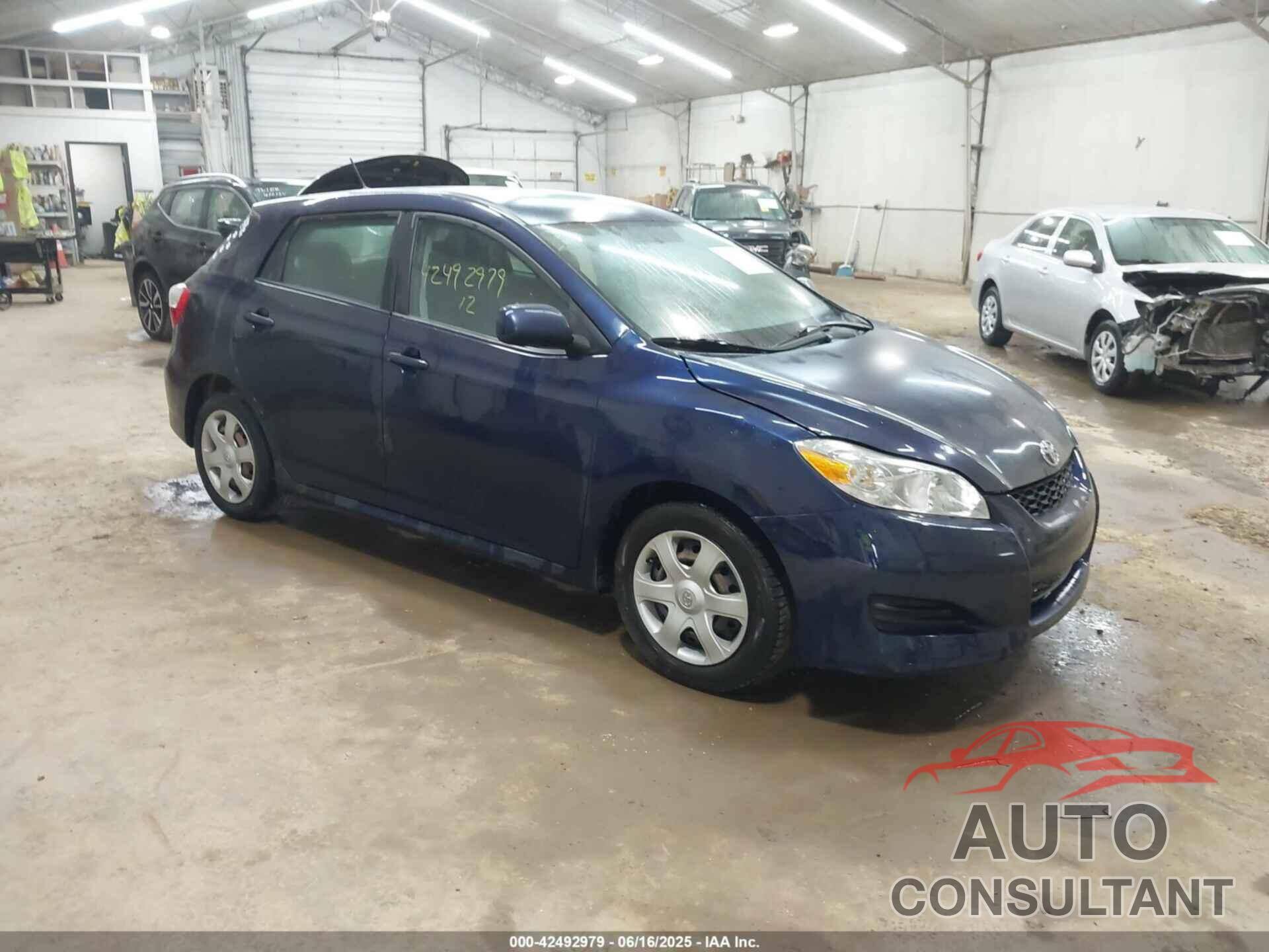 TOYOTA MATRIX 2012 - 2T1KU4EE6CC883377