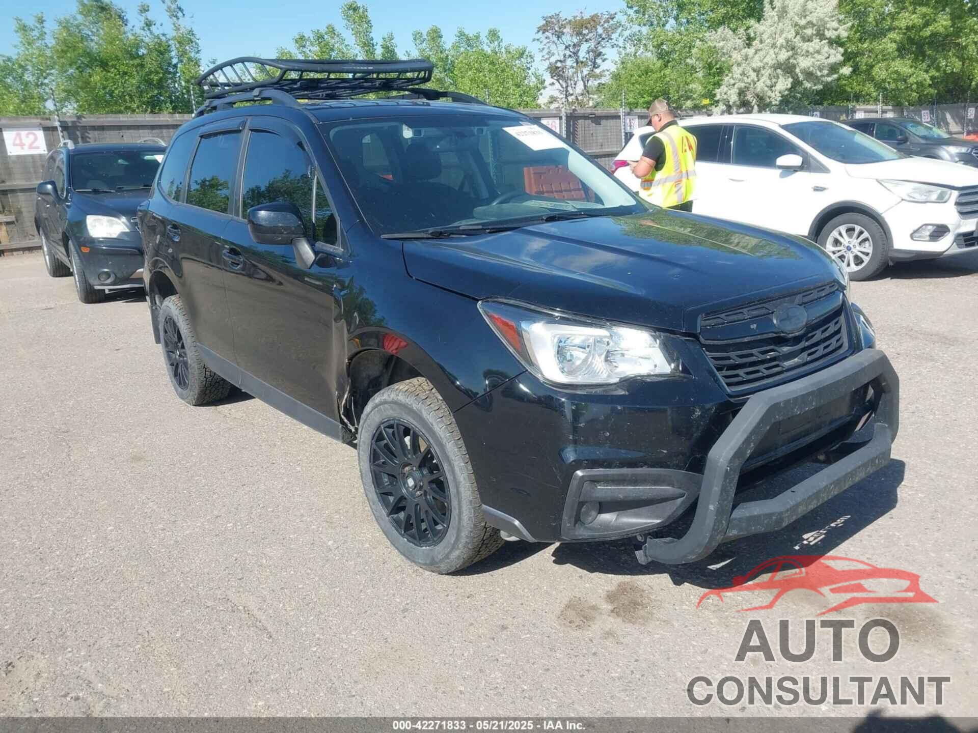 SUBARU FORESTER 2018 - JF2SJAGC0JH430305