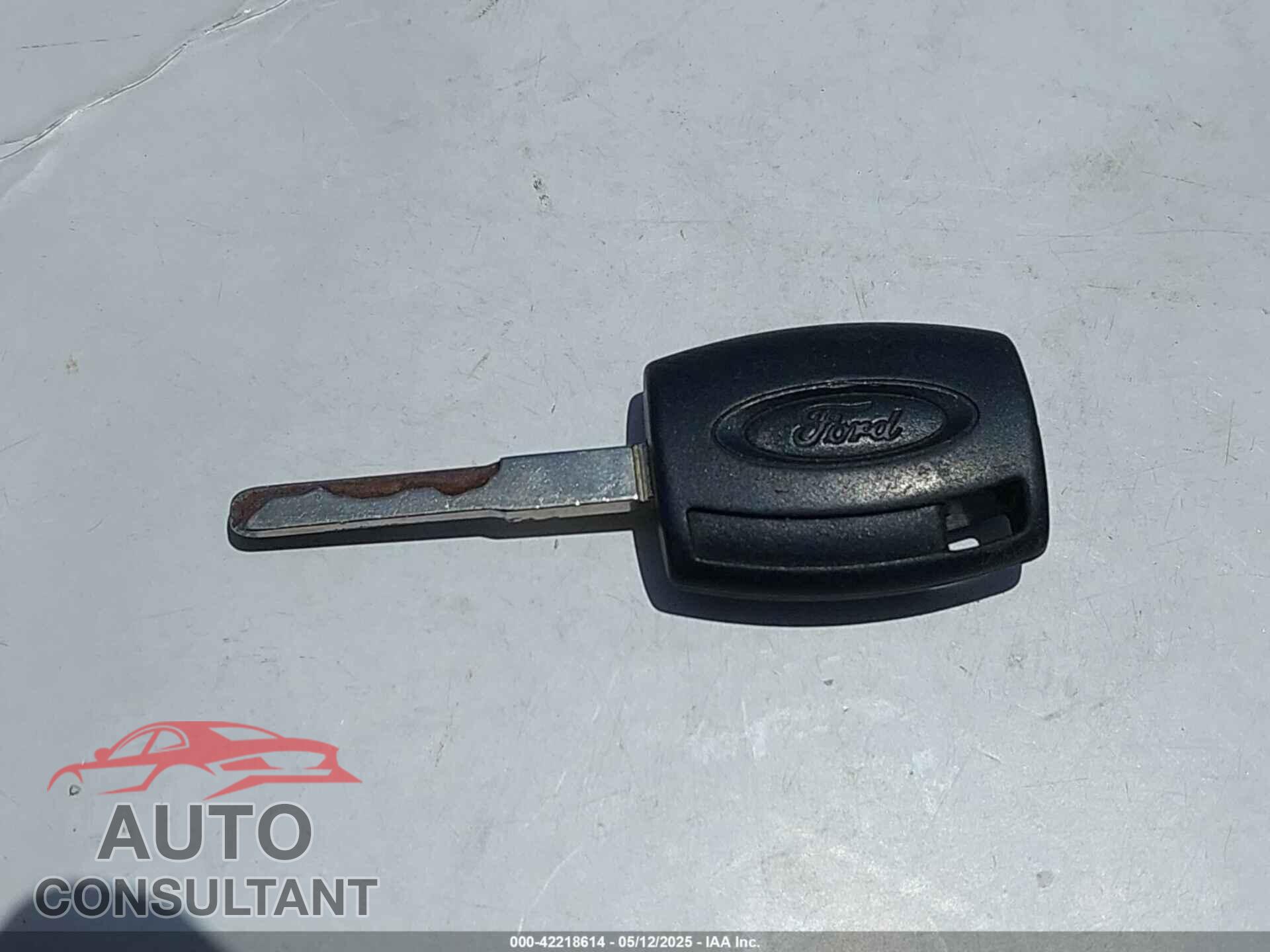 FORD FOCUS 2014 - 1FADP3E2XEL355486