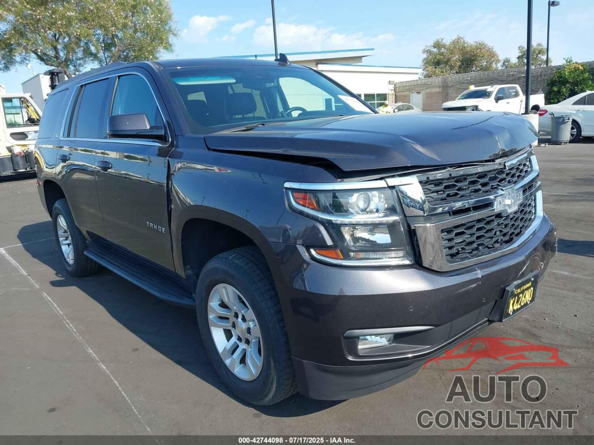 CHEVROLET TAHOE 2017 - 1GNSCBKC2HR339635