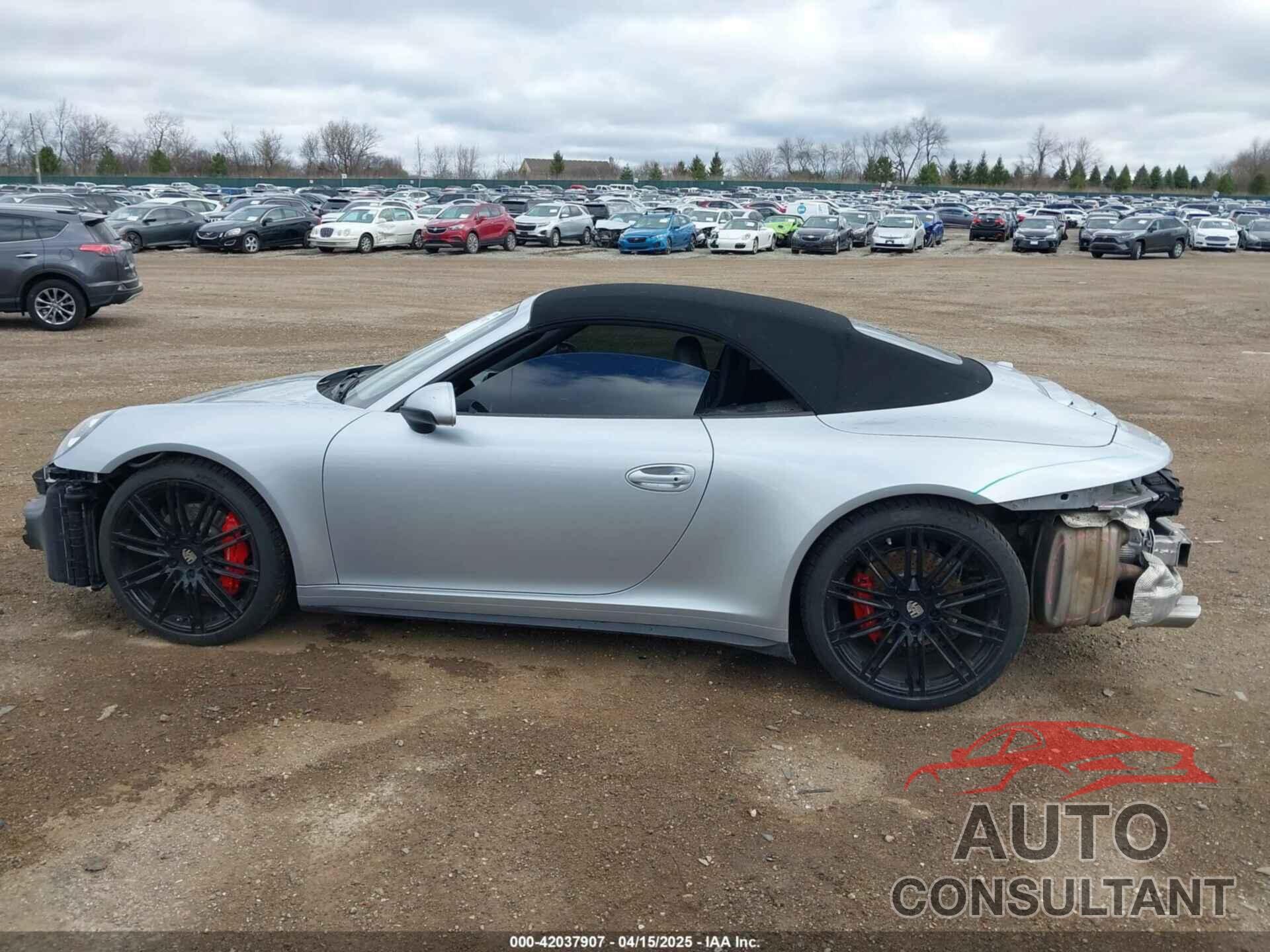 PORSCHE 911 2015 - WP0CB2A93FS143179