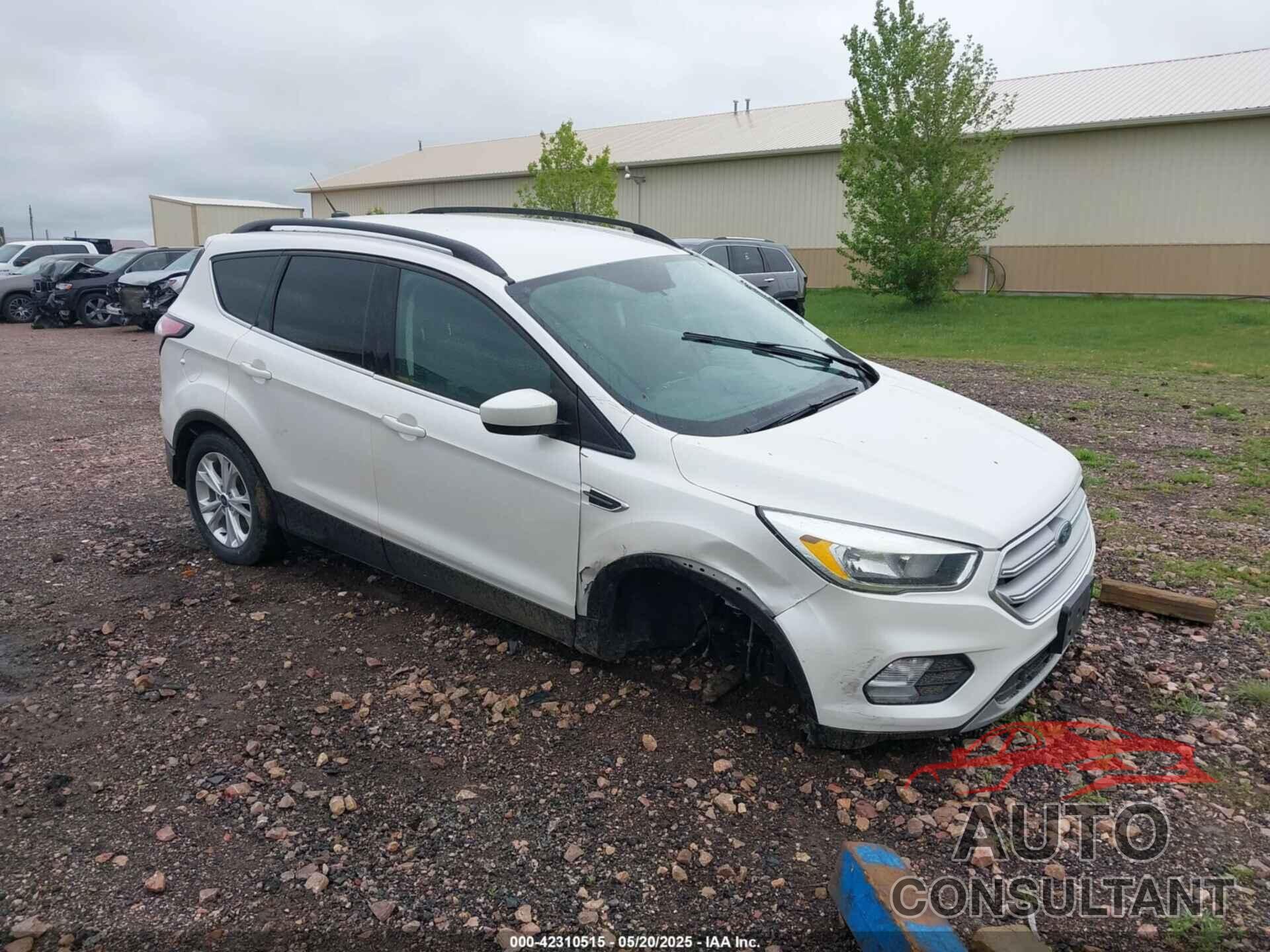 FORD ESCAPE 2018 - 1FMCU9GD1JUC16007