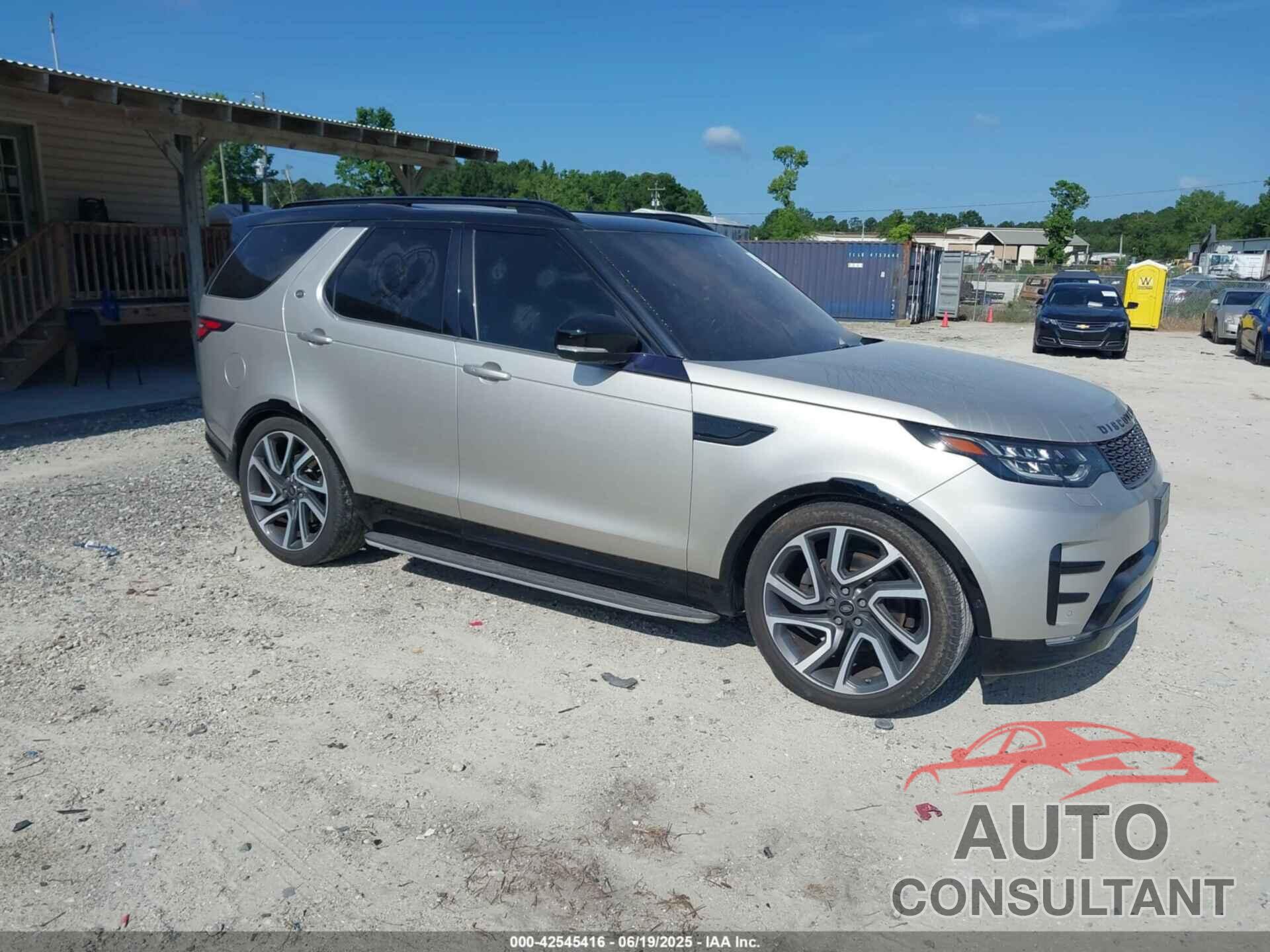 LAND ROVER DISCOVERY 2017 - SALRHBBV0HA040193