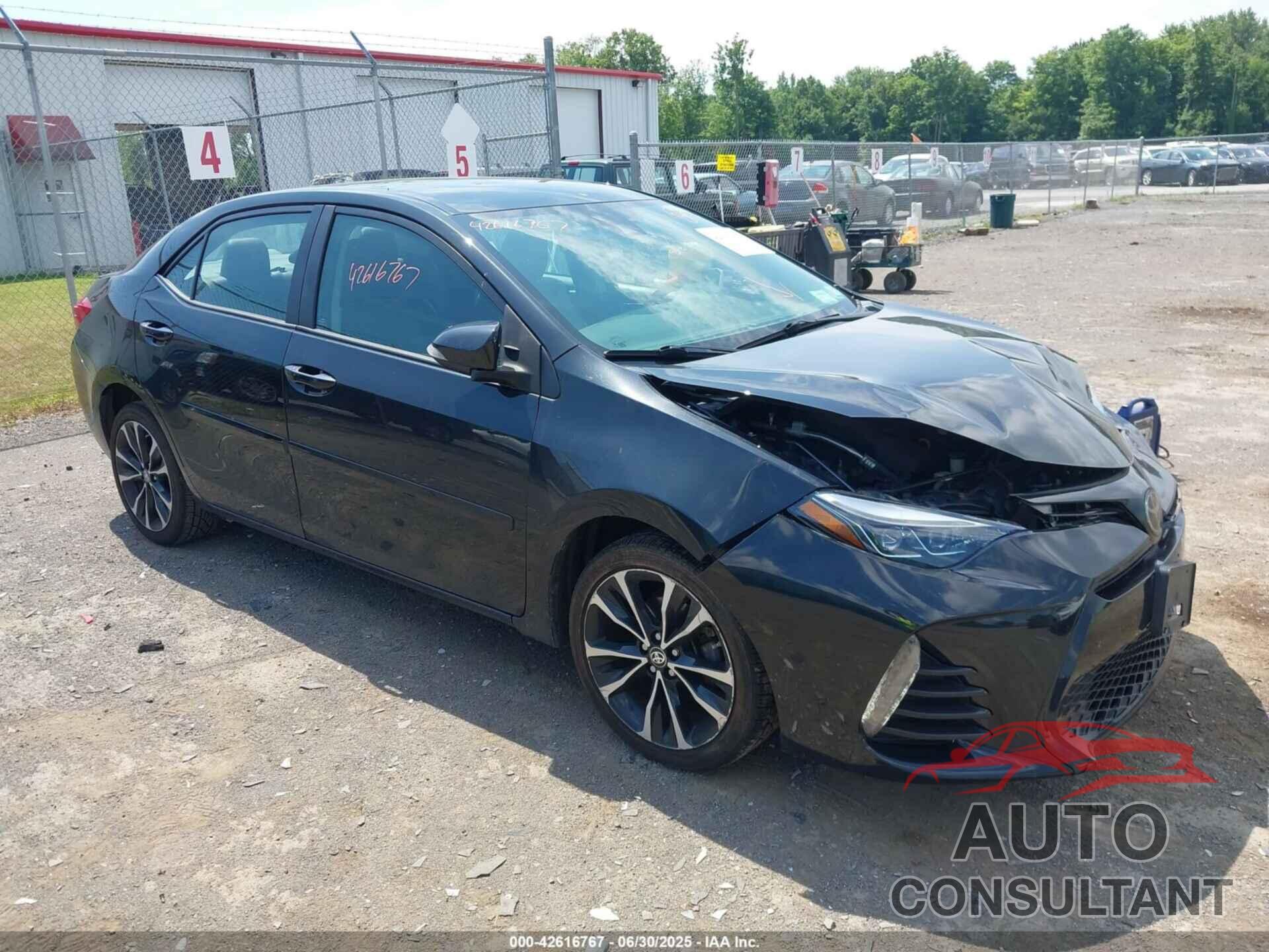 TOYOTA COROLLA 2018 - 2T1BURHE1JC987118