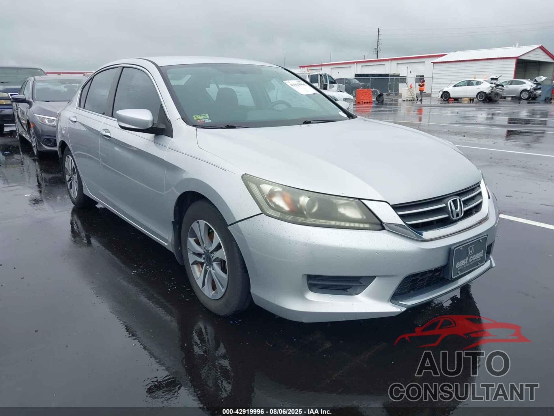 HONDA ACCORD 2013 - 1HGCR2F39DA042880