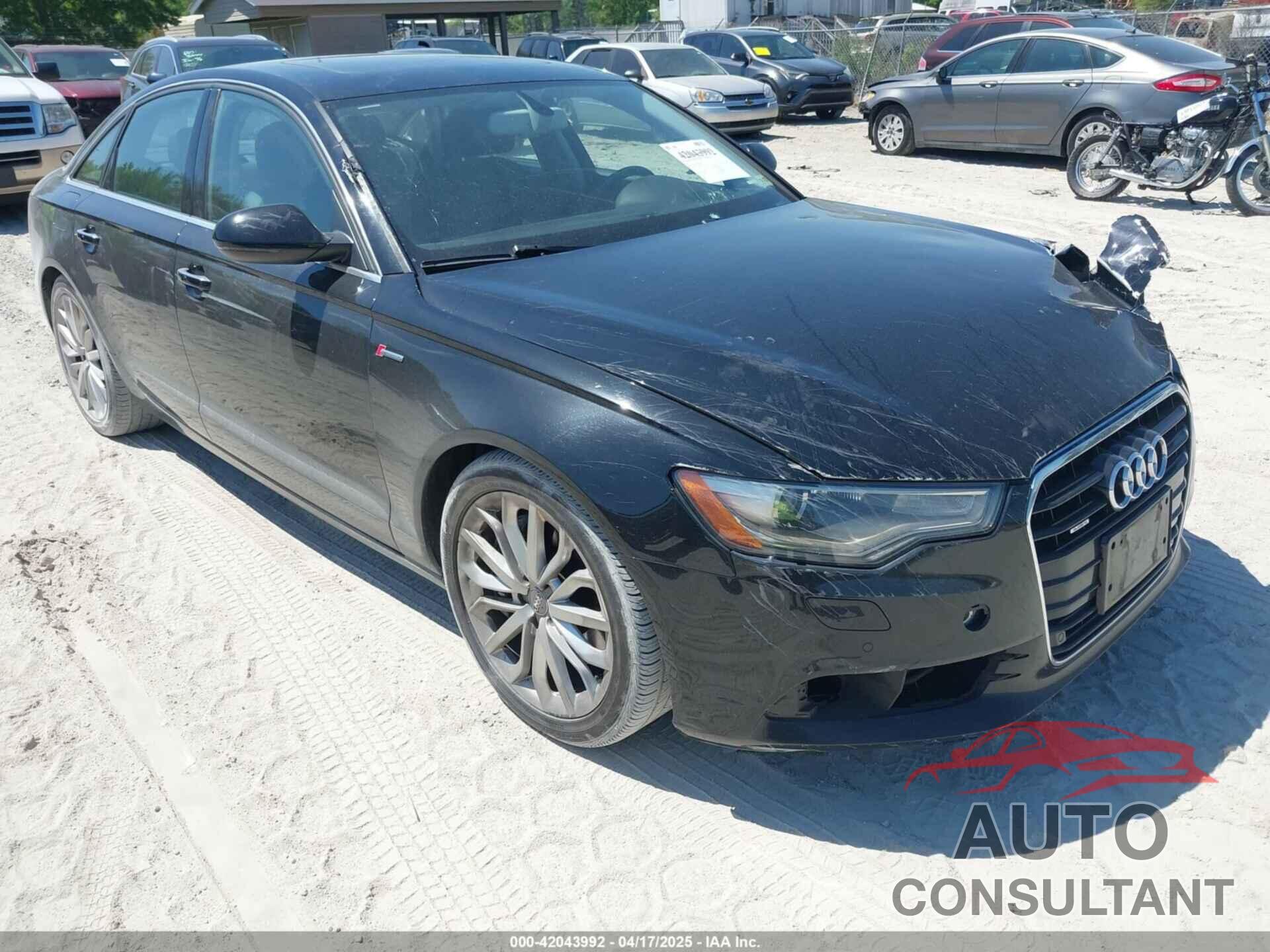 AUDI A6 2013 - WAUGGAFC5DN008487
