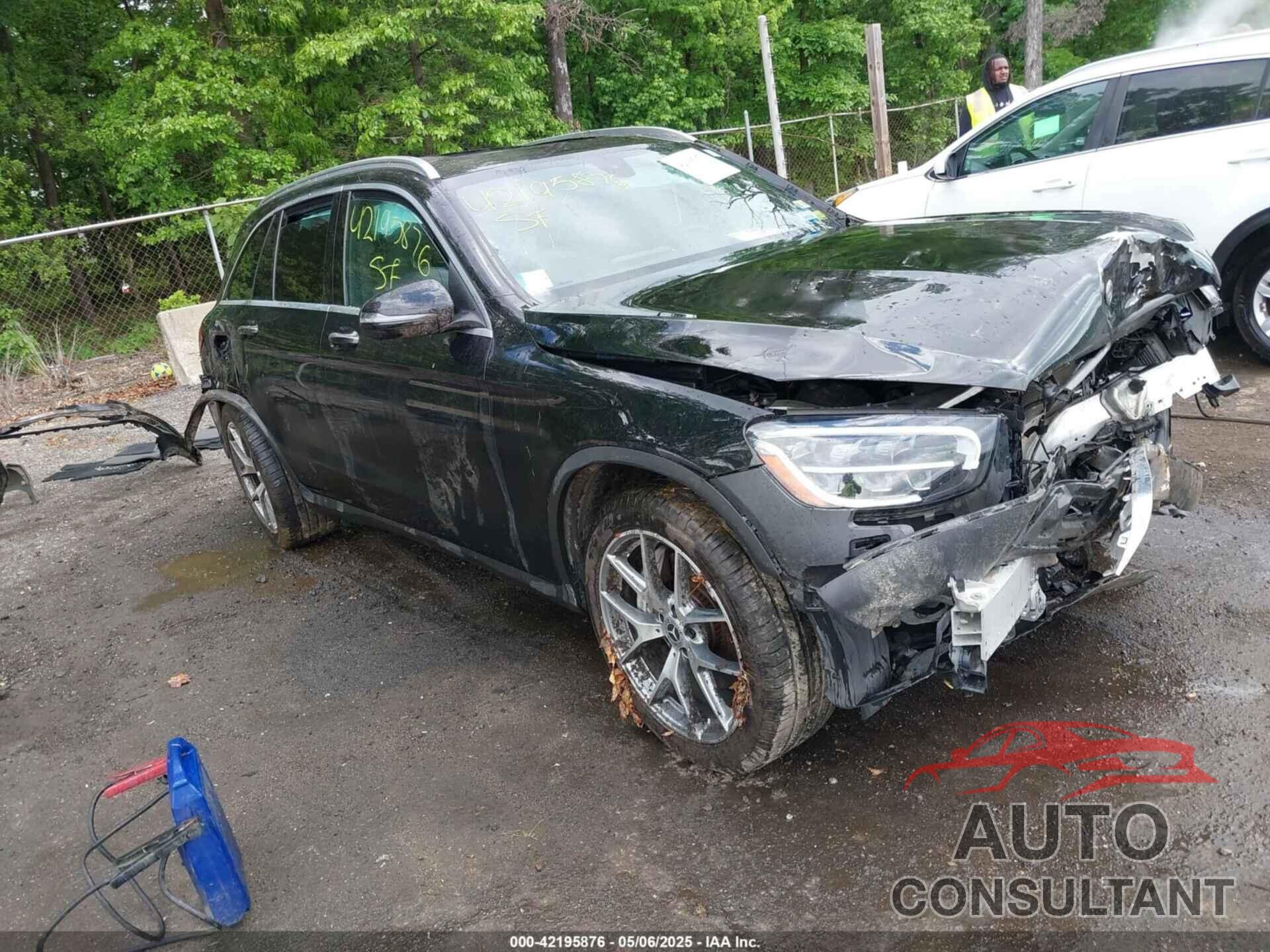 MERCEDES-BENZ GLC 300 2020 - W1N0G8EB9LF817921