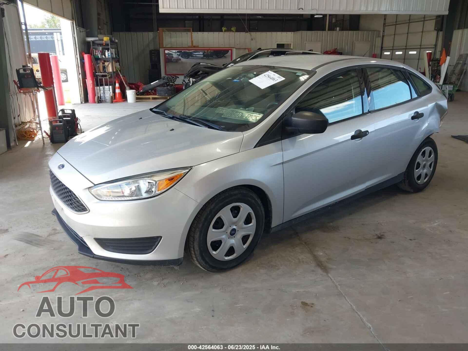 FORD FOCUS 2017 - 1FADP3E22HL221723