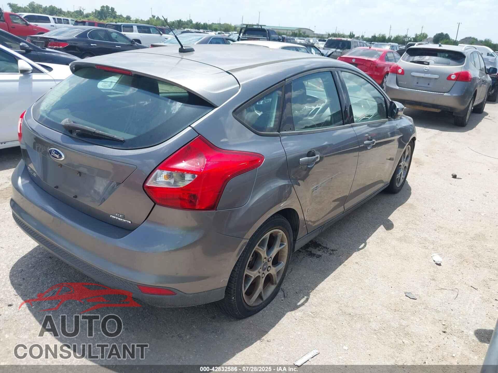 FORD FOCUS 2014 - 1FADP3K29EL253715