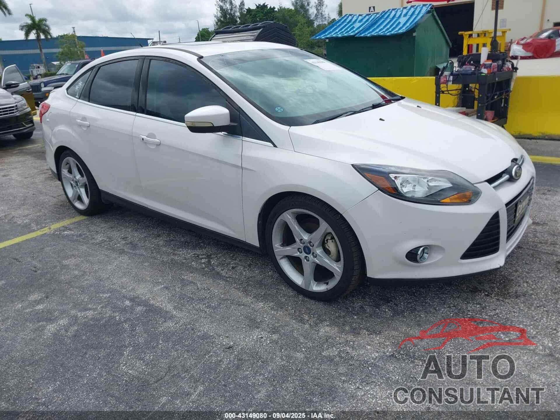 FORD FOCUS 2013 - 1FADP3J20DL123757