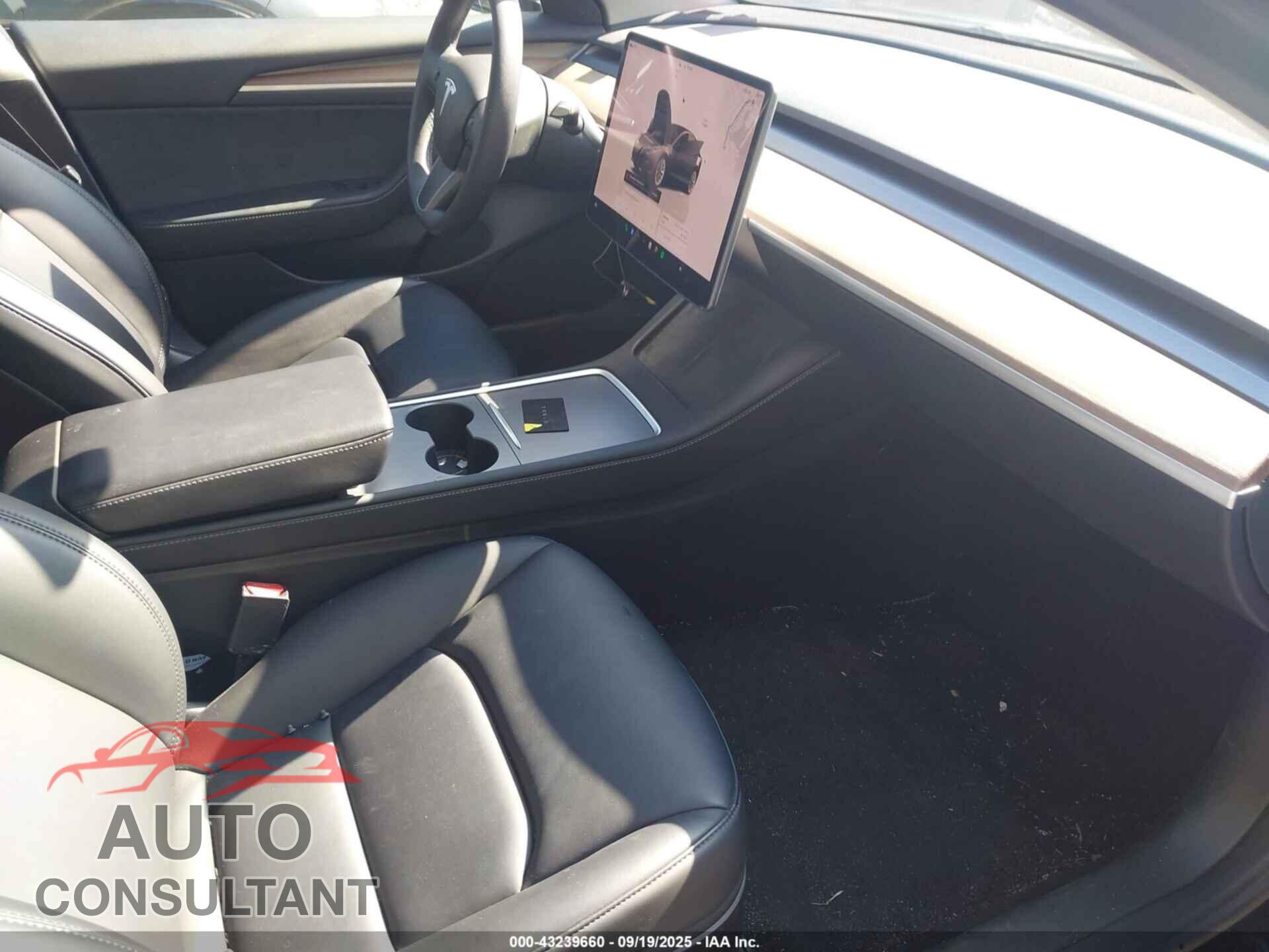 TESLA MODEL 3 2023 - 5YJ3E1EA2PF572074