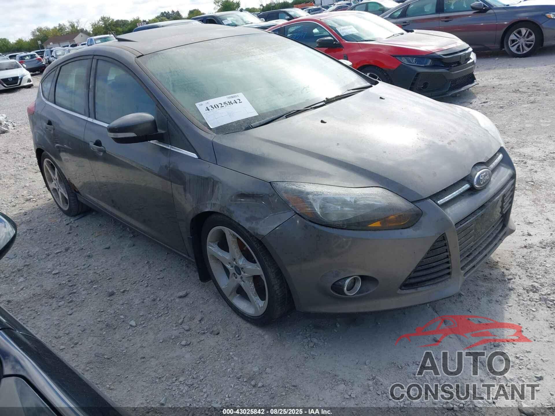 FORD FOCUS 2012 - 1FAHP3N28CL225592
