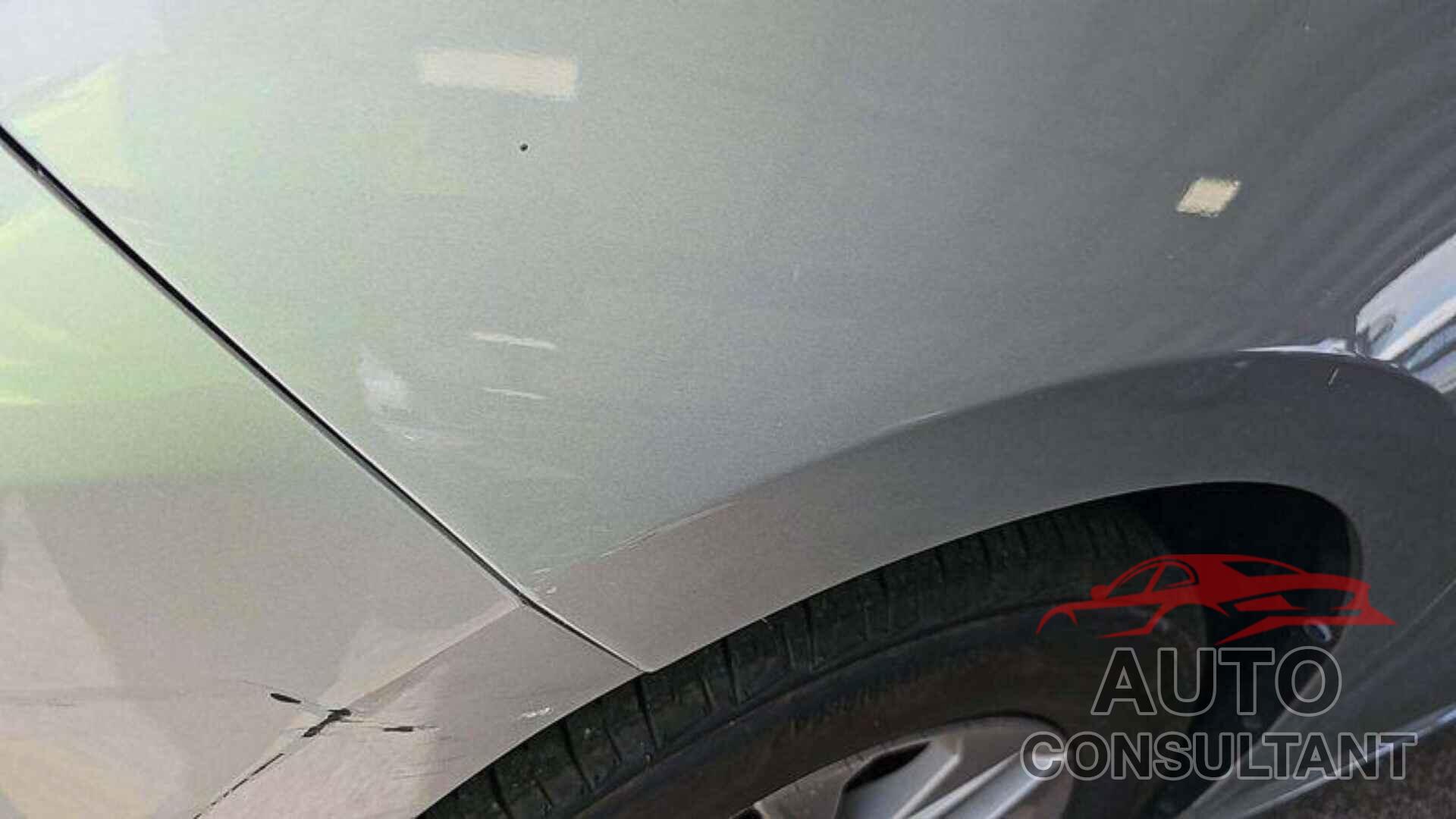TOYOTA SIENNA 2022 - 5TDKRKEC2NS088910