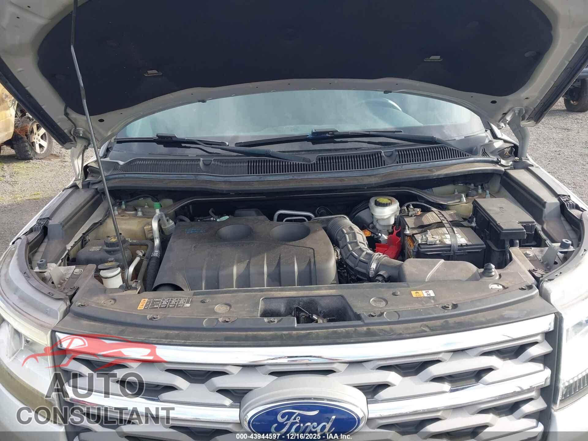 FORD EXPLORER 2018 - 1FM5K7DH4JGB10093