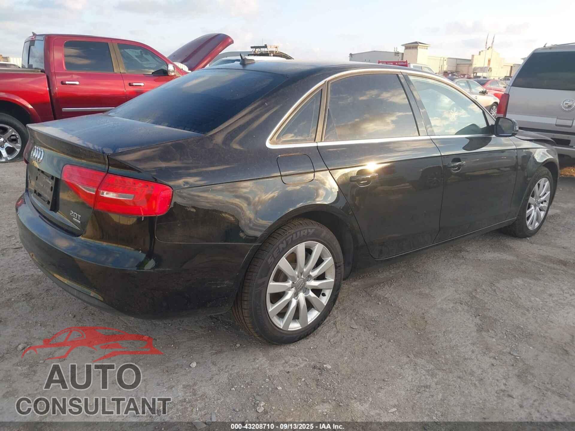 AUDI A4 2013 - WAUBFAFL7DN032495
