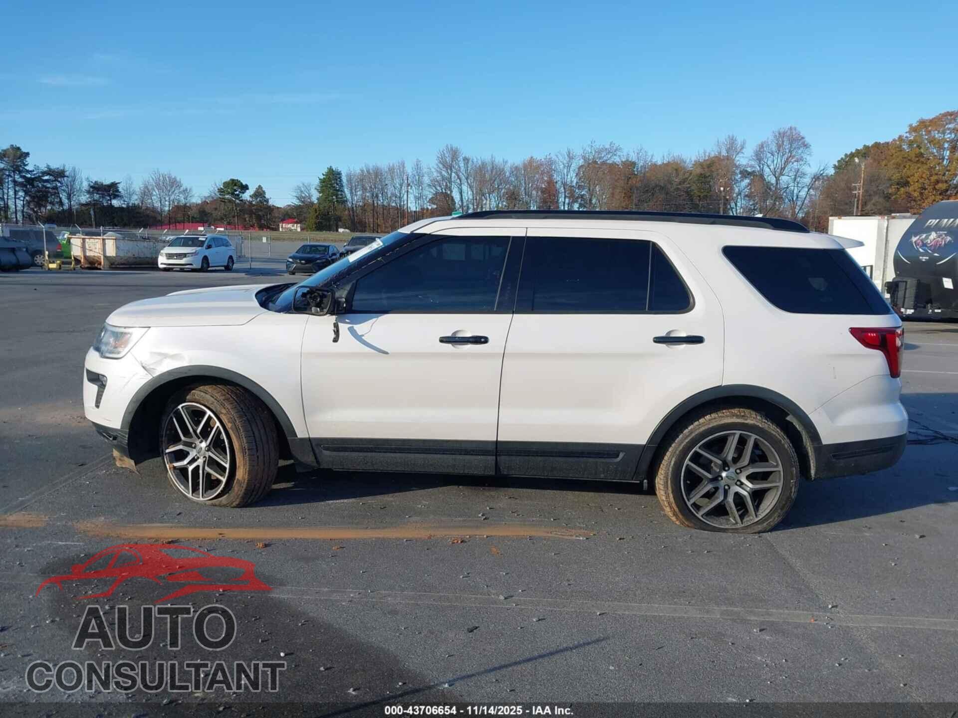 FORD EXPLORER 2018 - 1FM5K8GT5JGB20170