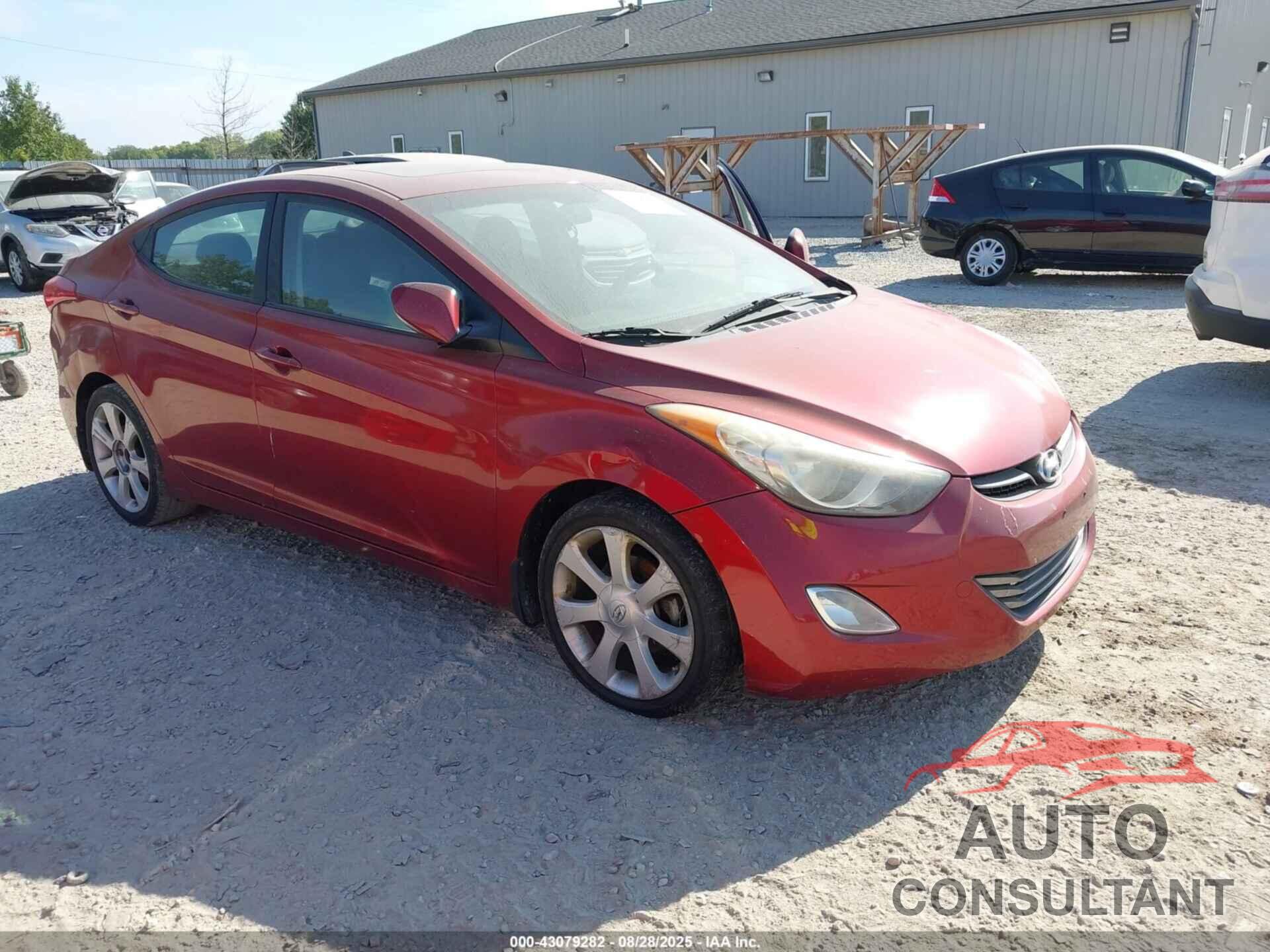 HYUNDAI ELANTRA 2013 - 5NPDH4AE7DH330092