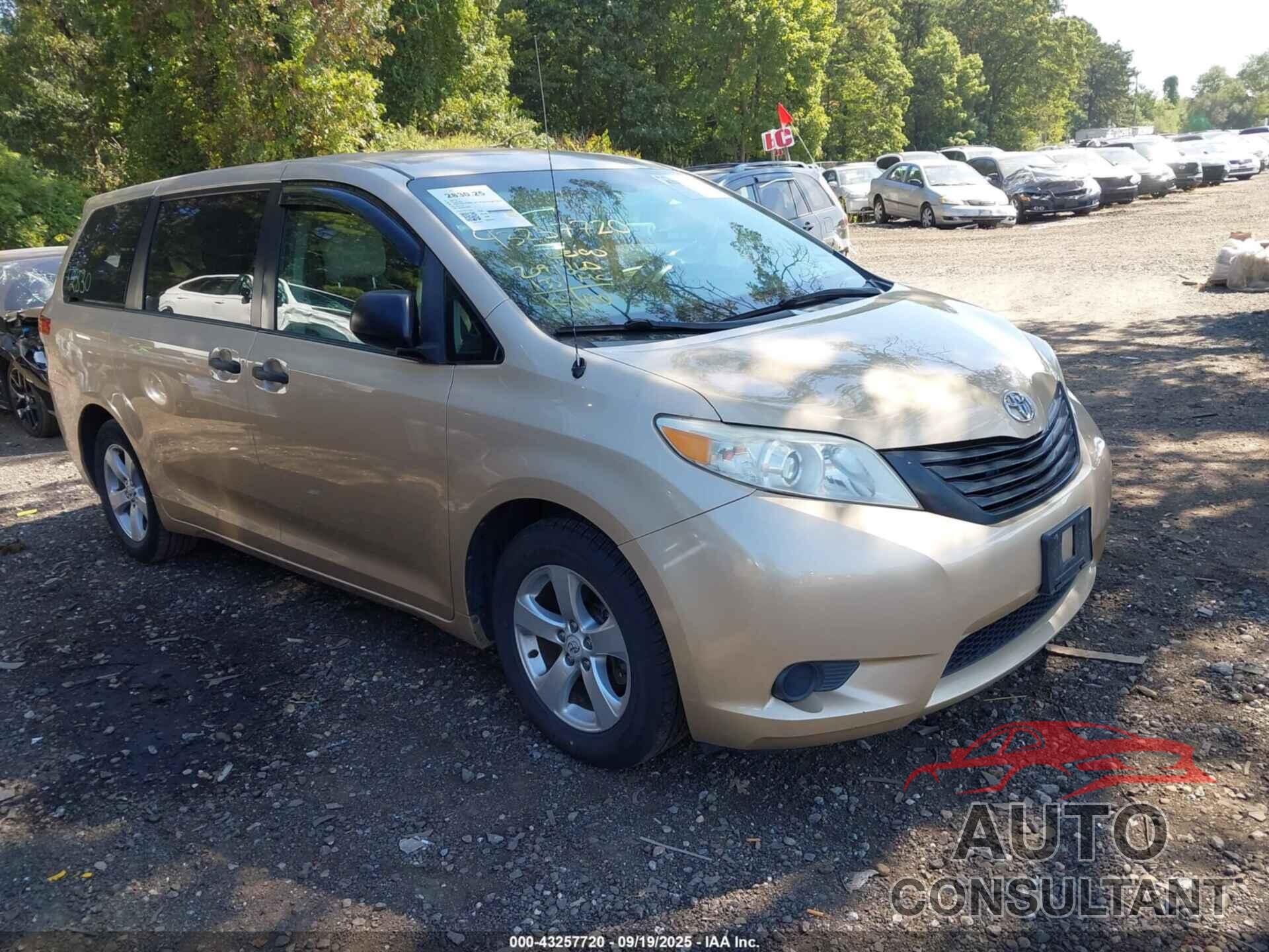 TOYOTA SIENNA 2012 - 5TDZK3DCXCS196344