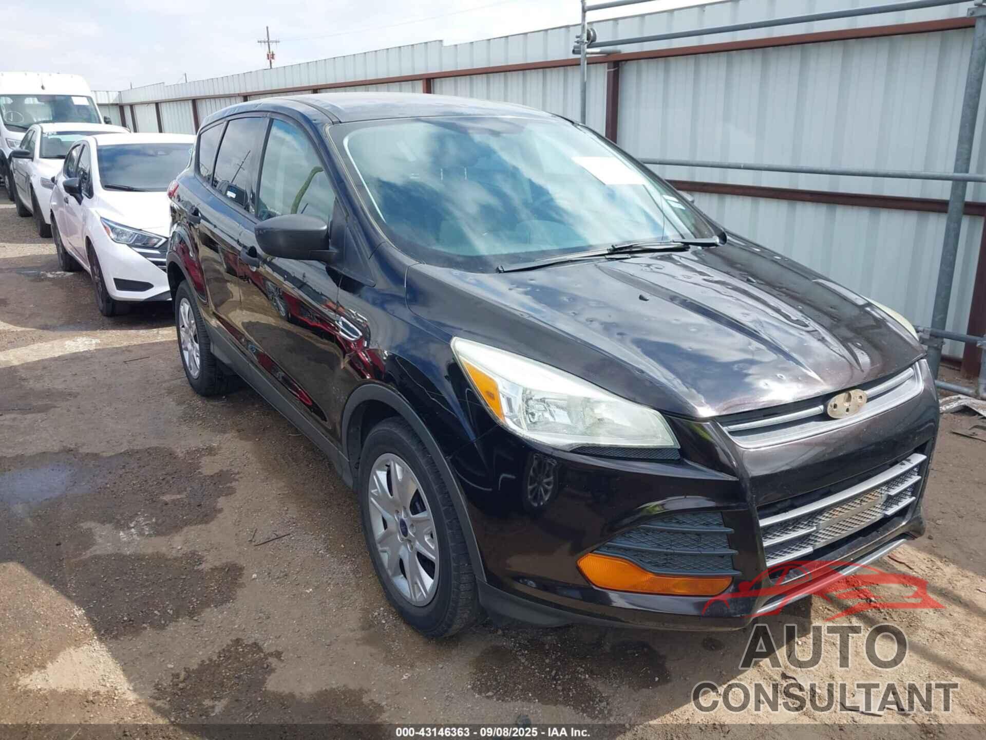 FORD ESCAPE 2013 - 1FMCU0F77DUB30857