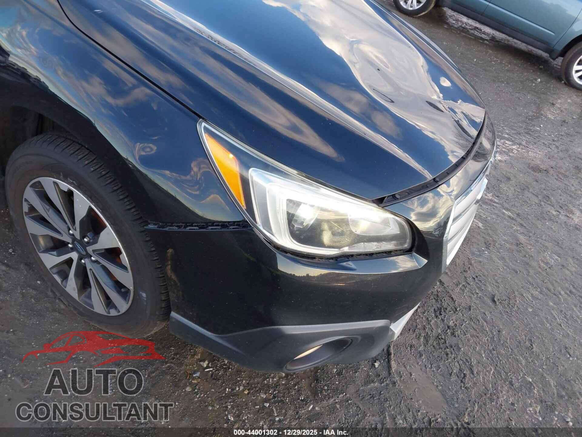 SUBARU OUTBACK 2017 - 4S4BSENC1H3337138