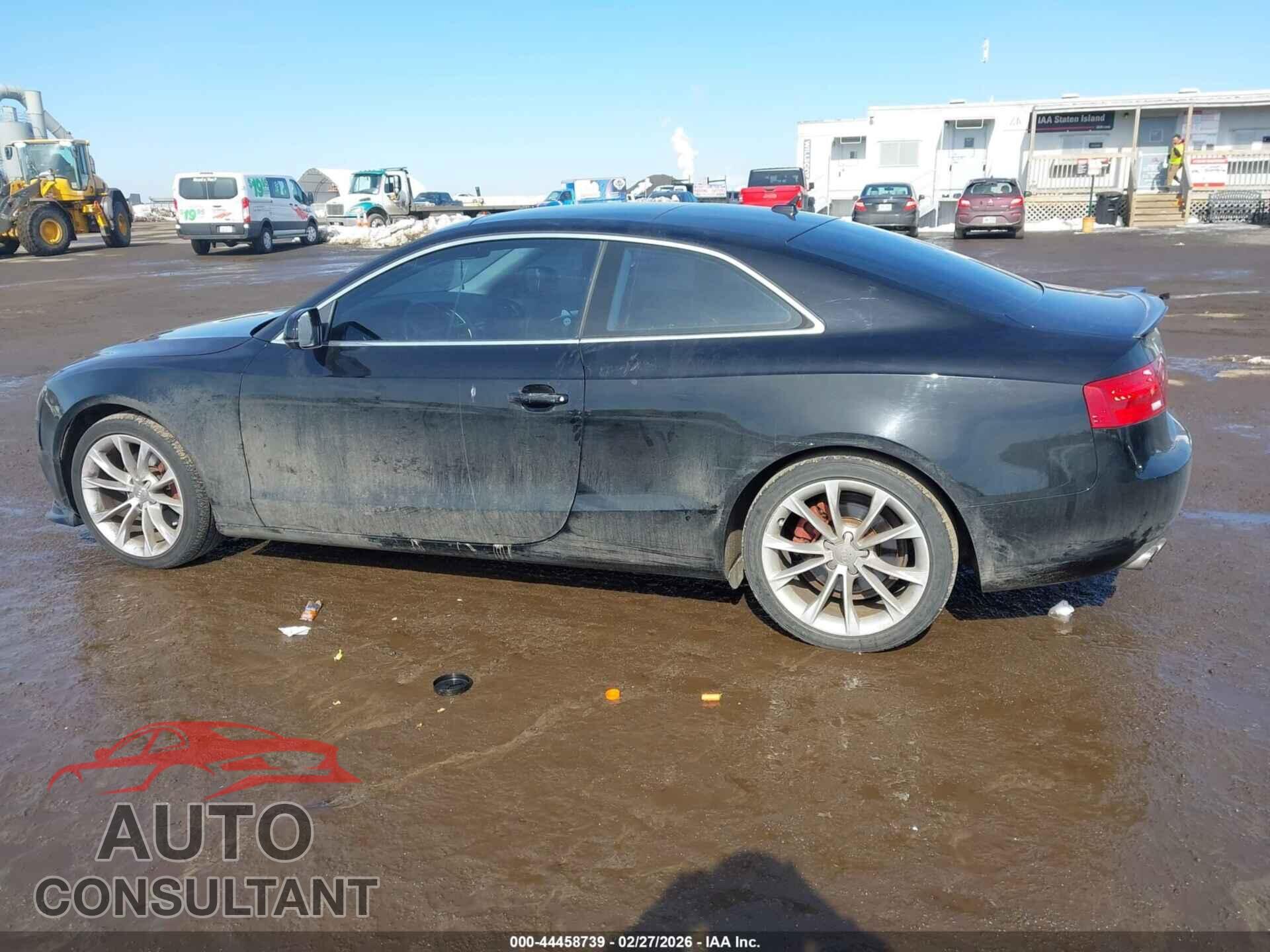 AUDI A5 2013 - WAUCFAFR0DA008085