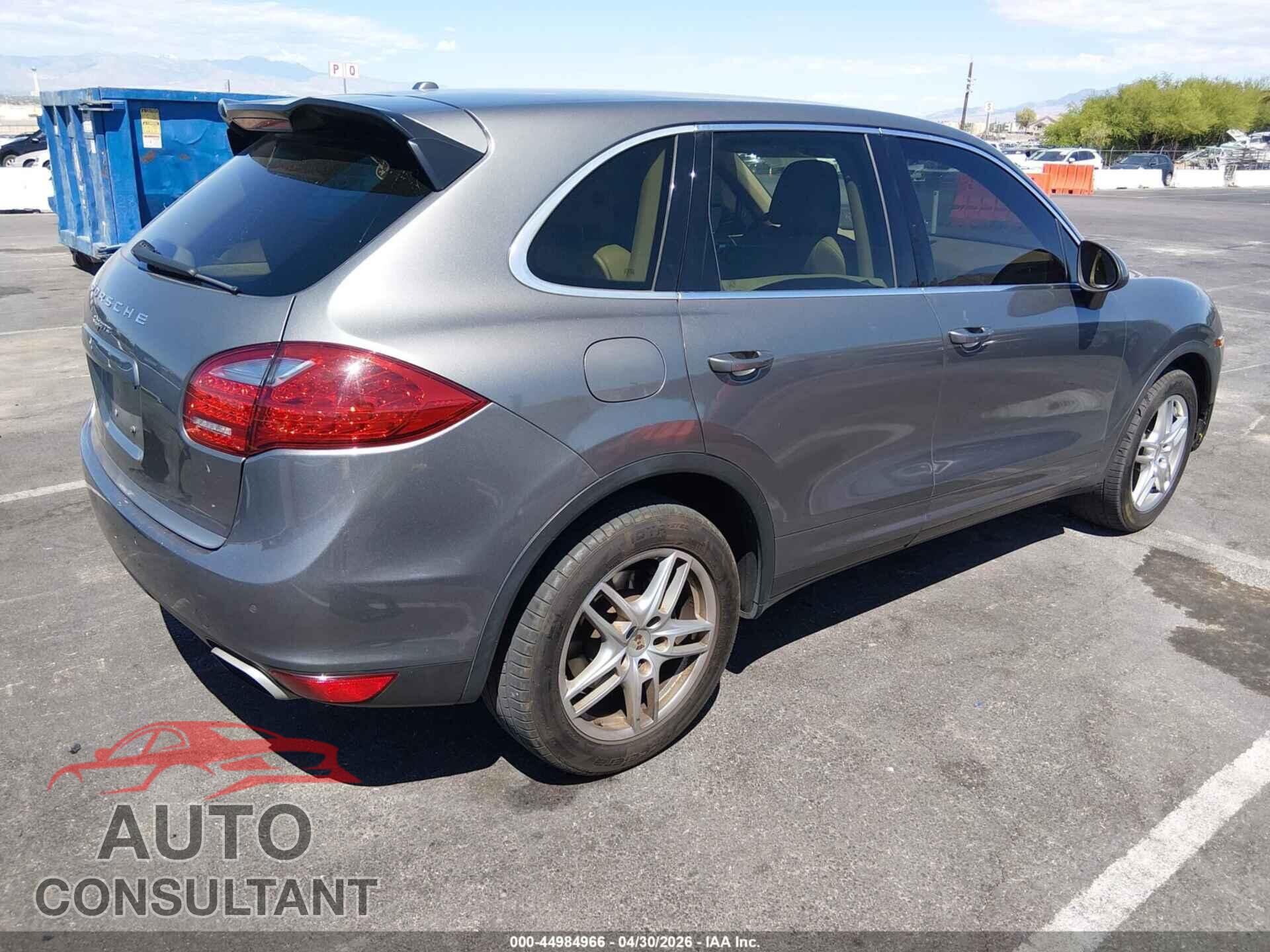 PORSCHE CAYENNE 2012 - WP1AA2A2XCLA09576