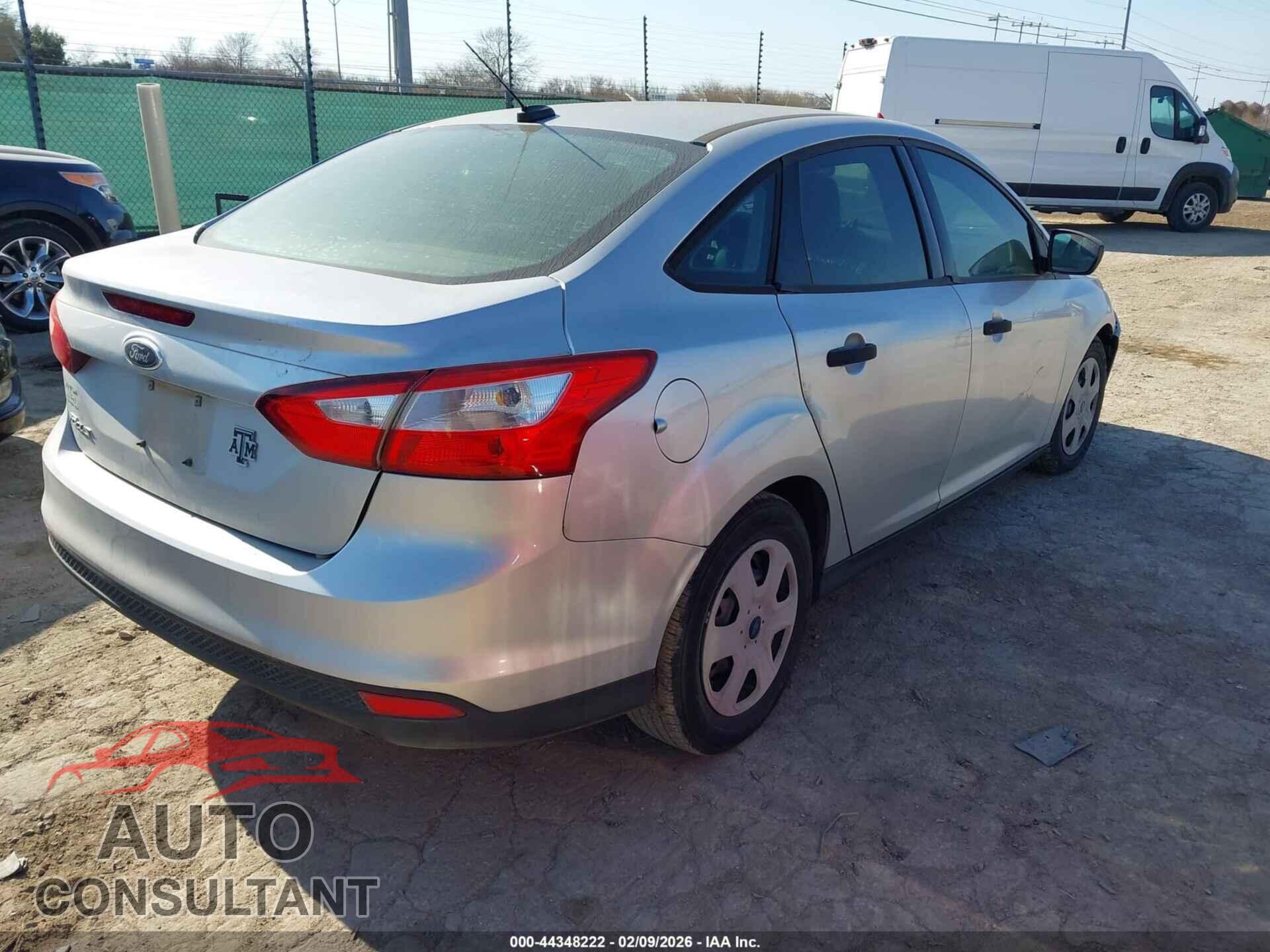 FORD FOCUS 2012 - 1FAHP3E21CL256893