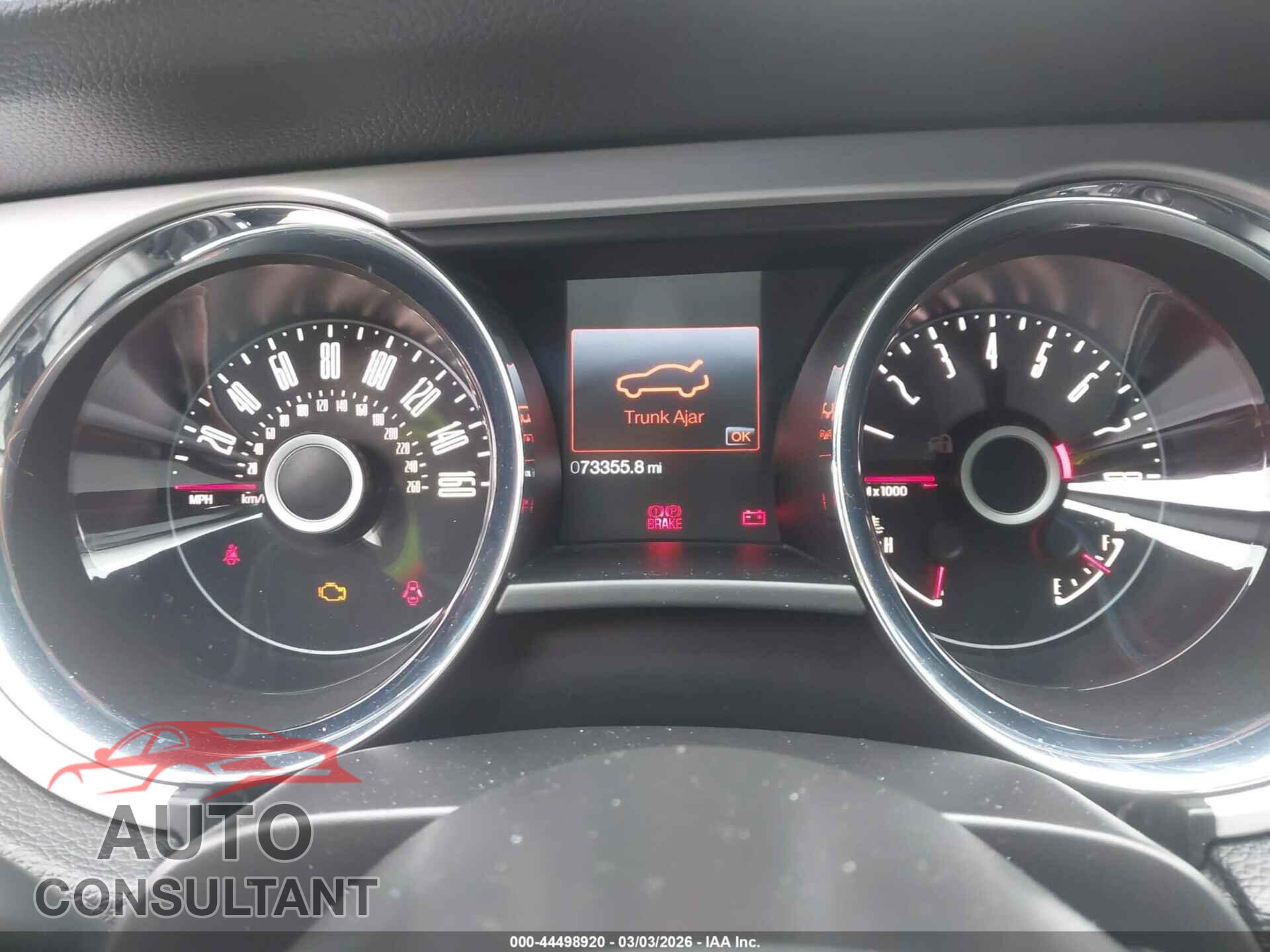 FORD MUSTANG 2014 - 1ZVBP8CF4E5218582