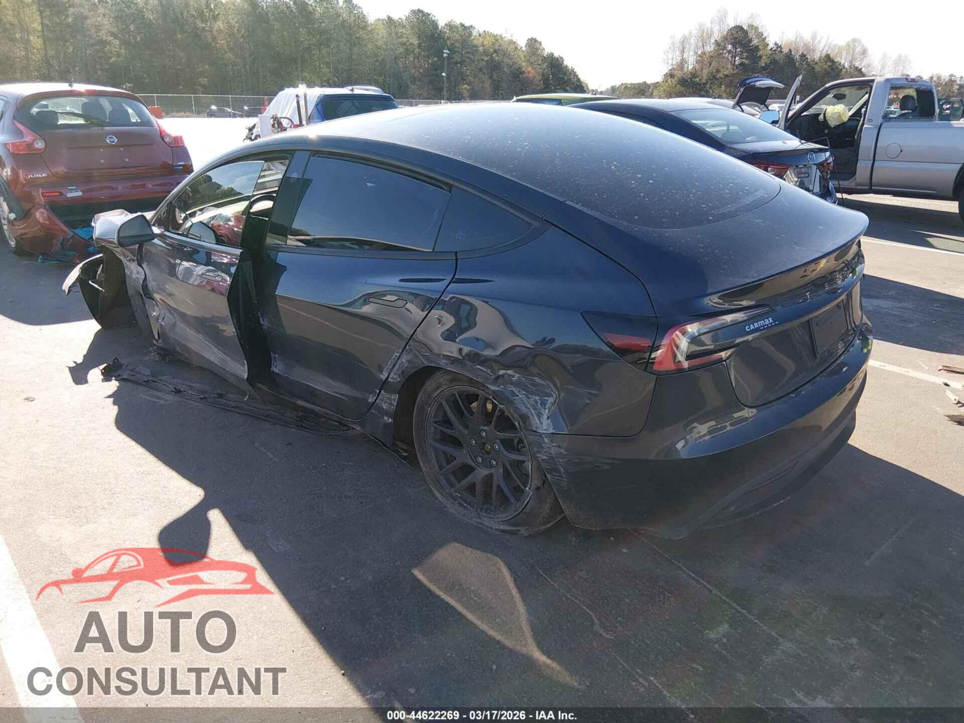 TESLA MODEL 3 2024 - 5YJ3E1EA6RF736171