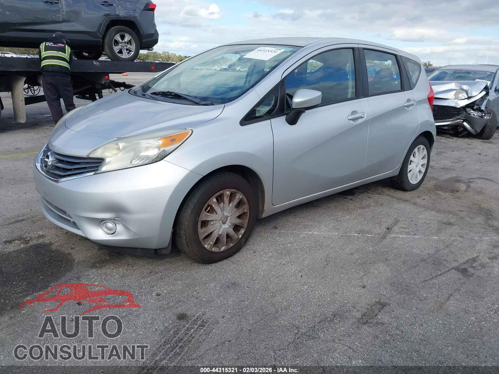 NISSAN VERSA NOTE 2015 - 3N1CE2CP4FL402508