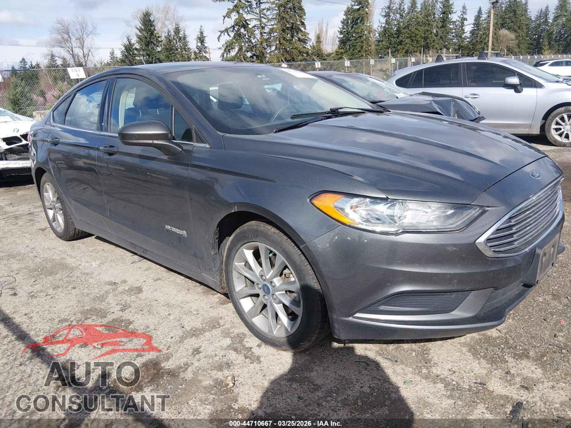 FORD FUSION HYBRID 2017 - 3FA6P0LU0HR277981