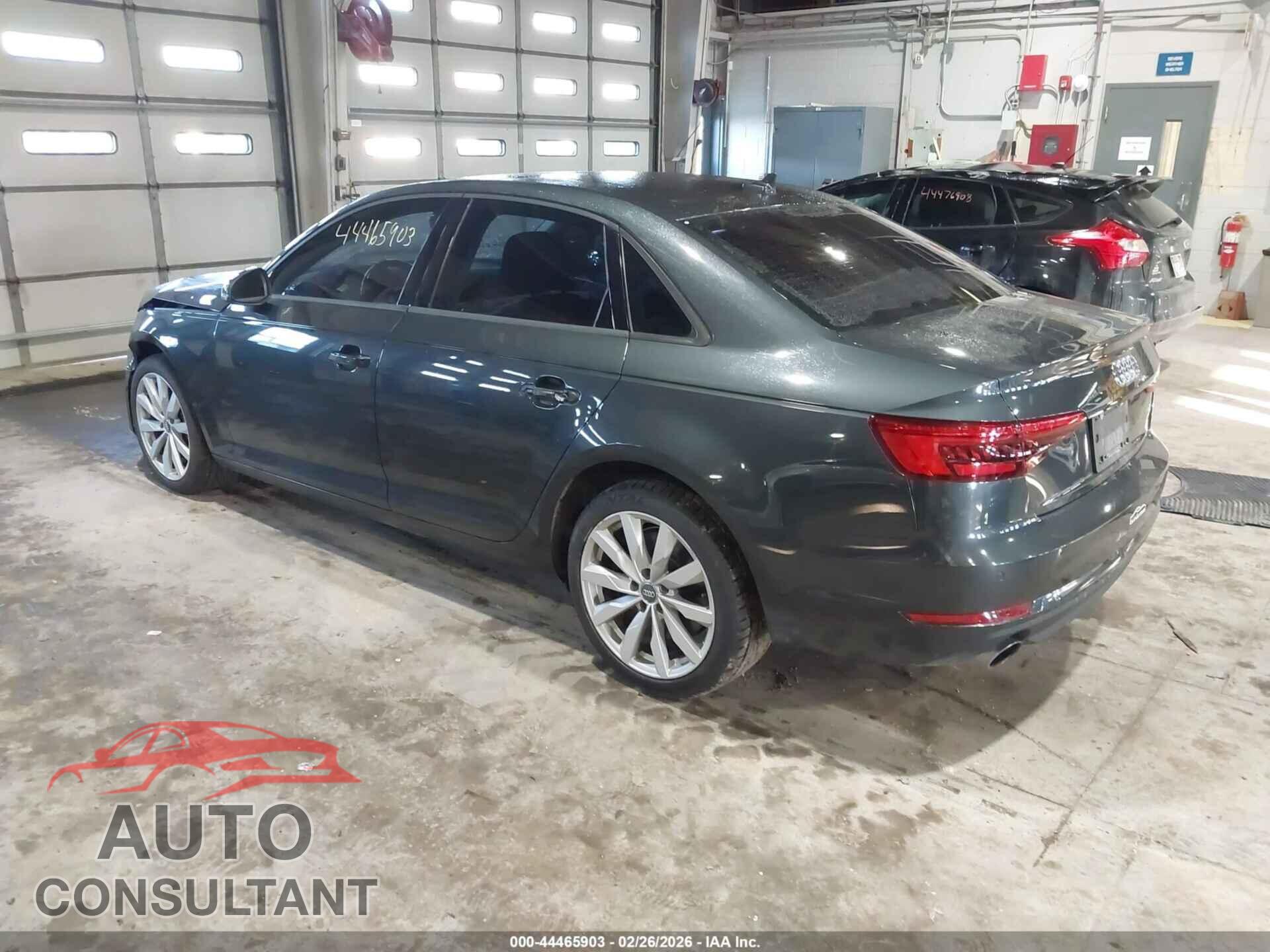 AUDI A4 2017 - WAUANAF43HN008028
