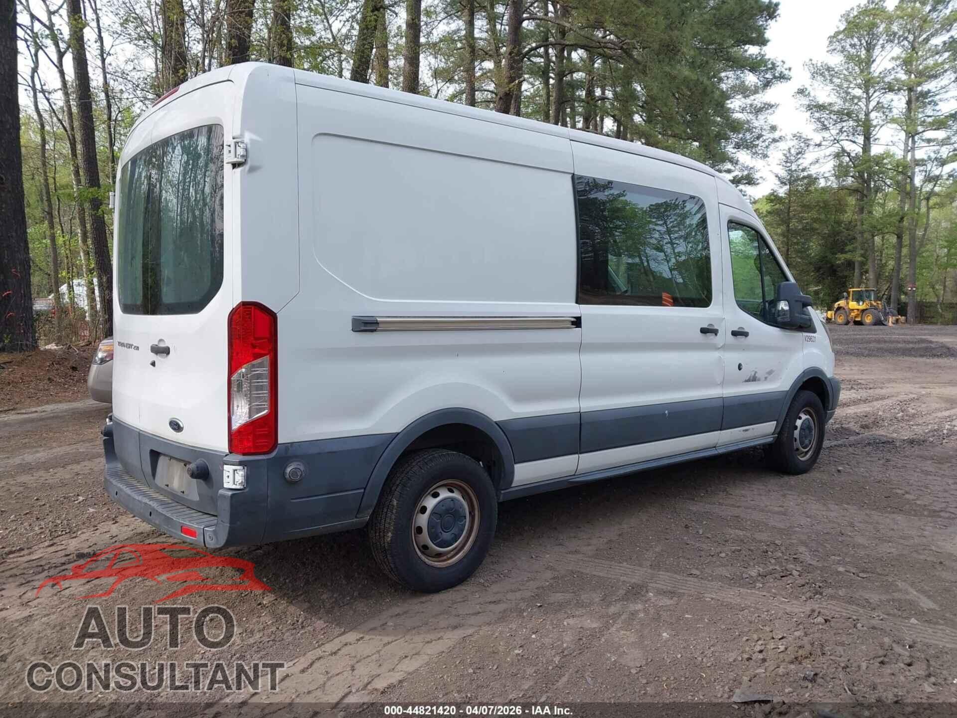 FORD TRANSIT-250 2015 - 1FTNR2CM9FKA29631