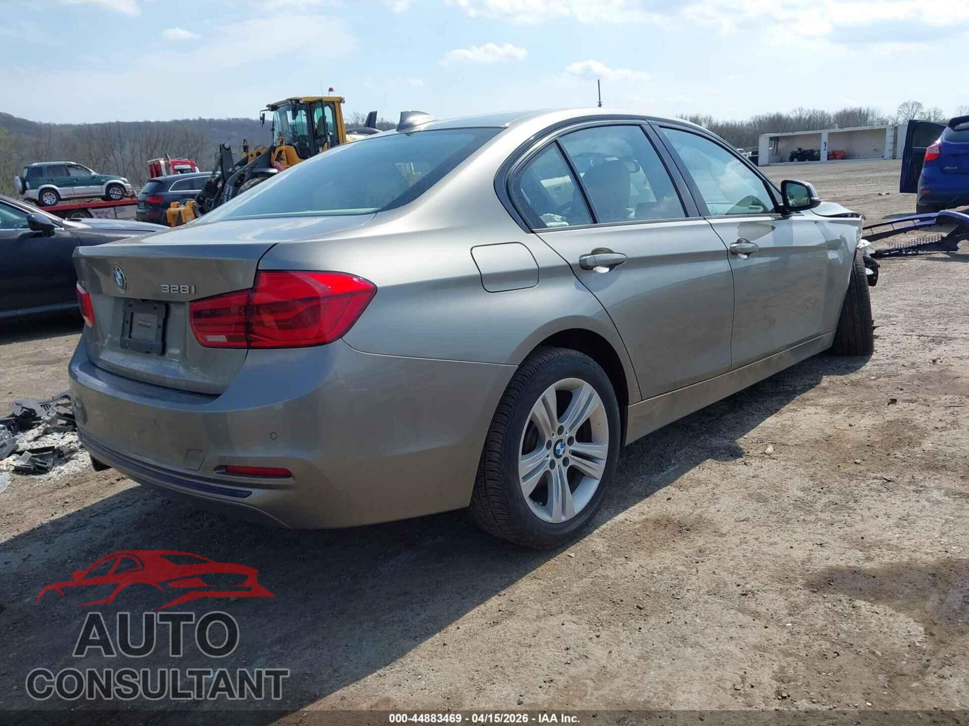BMW 328I 2016 - WBA8E3G5XGNU04375