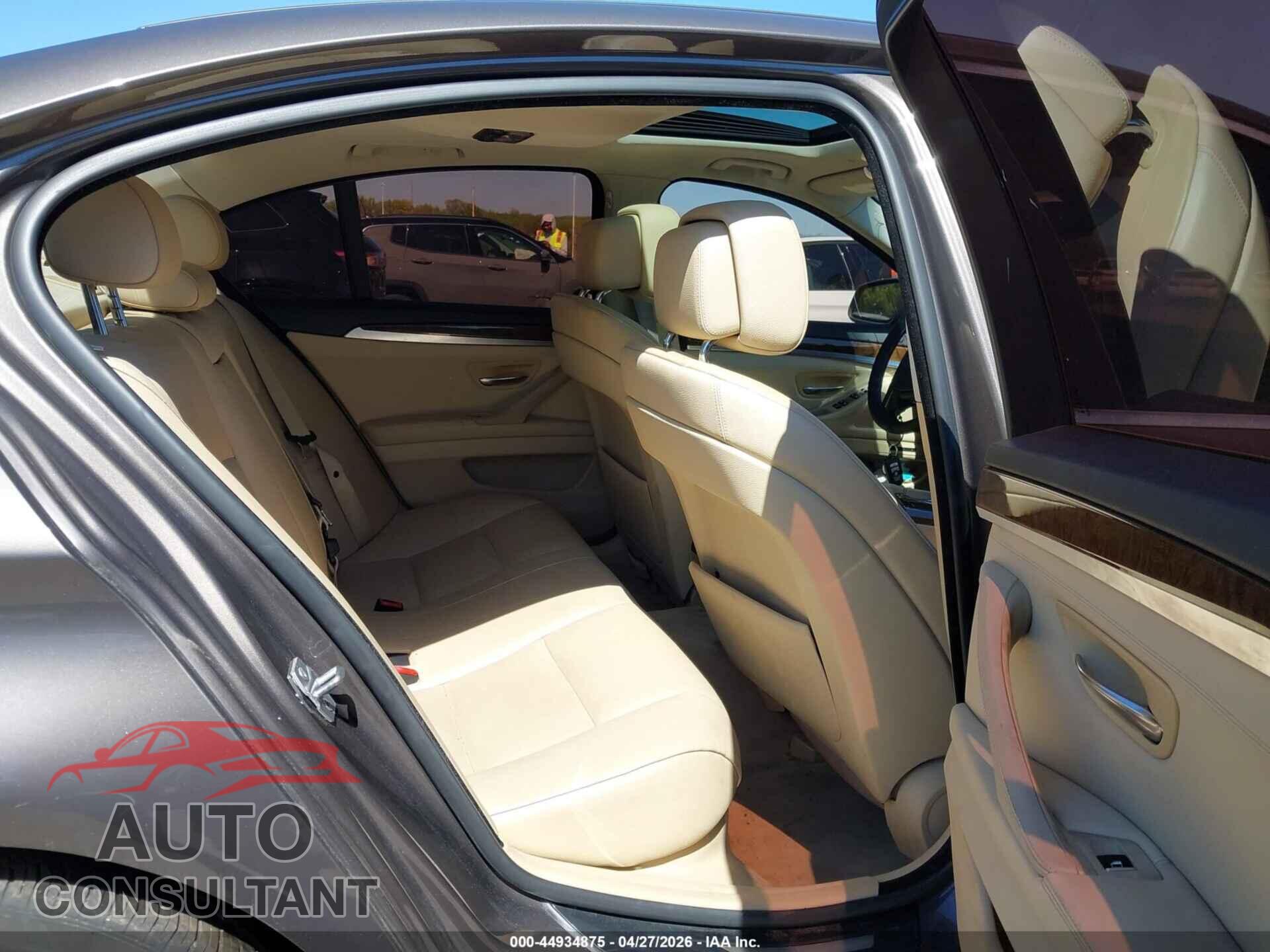 BMW 528I 2013 - WBAXH5C59DD108916