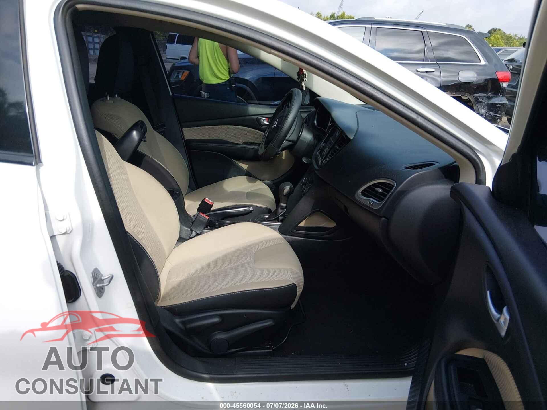 DODGE DART 2015 - 1C3CDFBB0FD221834