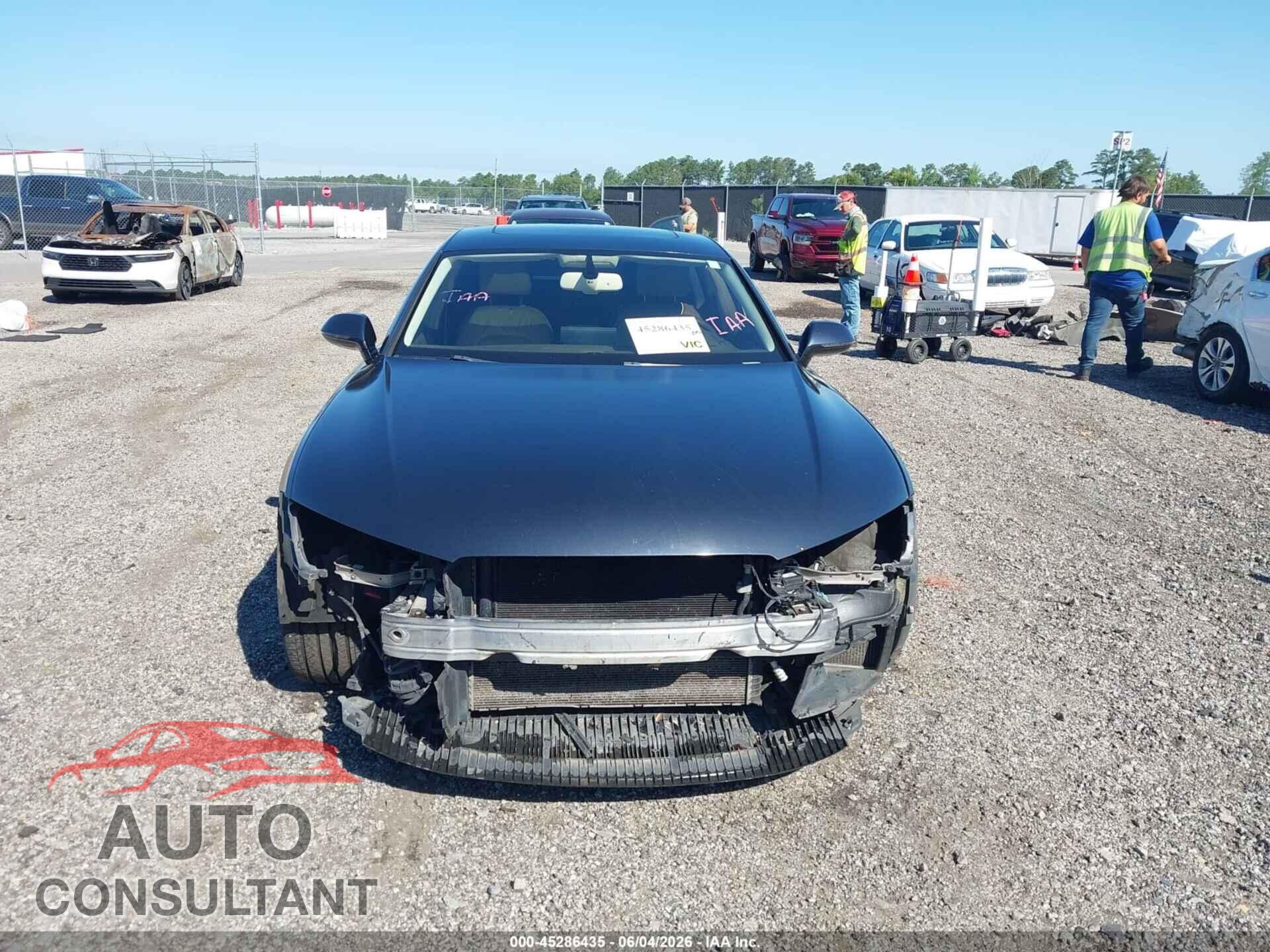 AUDI A7 2013 - WAUYGAFC7DN008351
