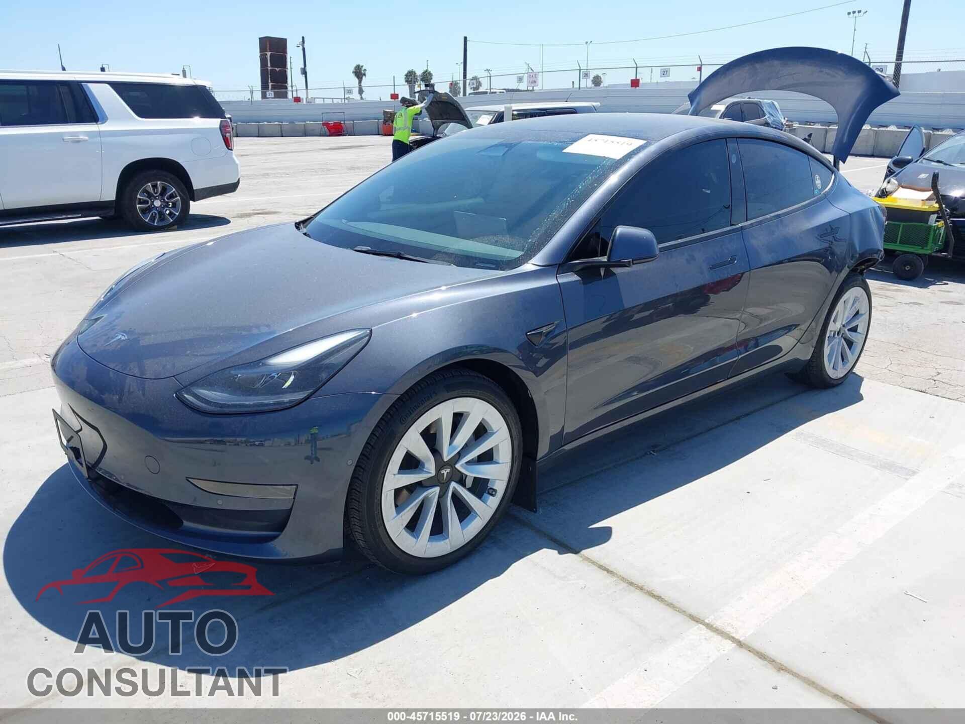 TESLA MODEL 3 2022 - 5YJ3E1EA8NF376010