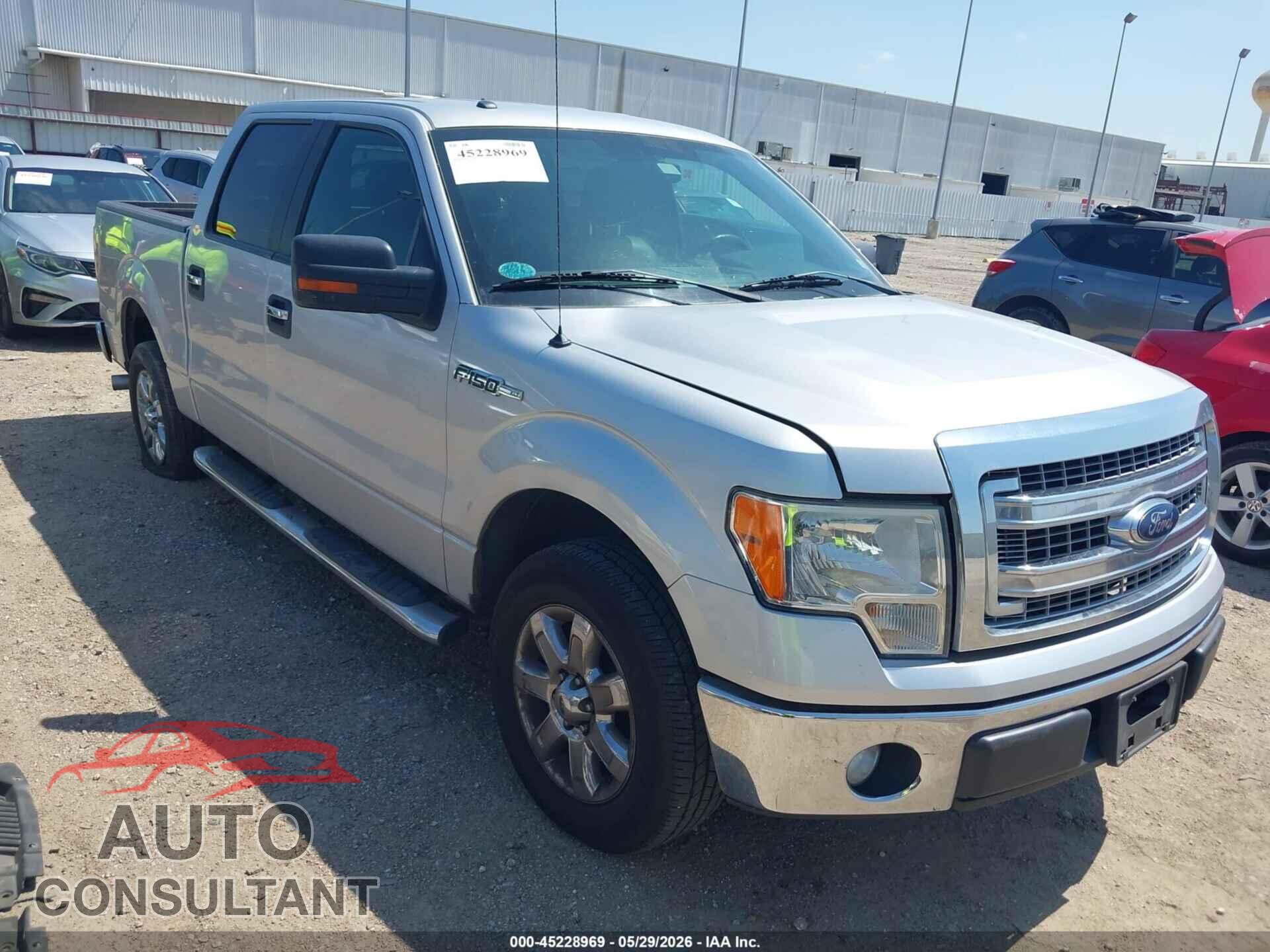 FORD F-150 2013 - 1FTFW1CF4DFE01827